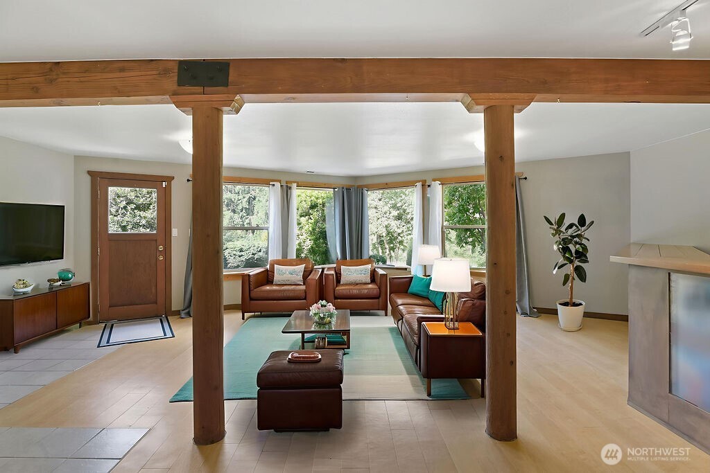 Kalama, Washington, 98625, United States, 3 Bedrooms Bedrooms, ,3 BathroomsBathrooms,Residential,For Sale,1986549