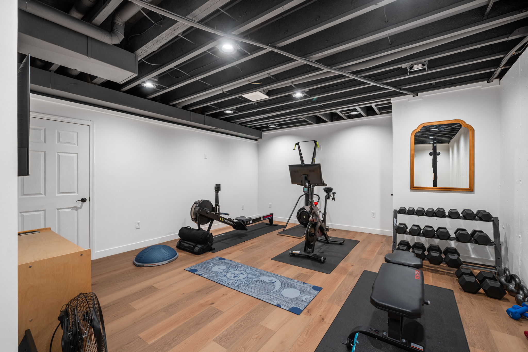  Welcome to 1543 Windridge Court, an exceptional story-and-a-half - 物件實景