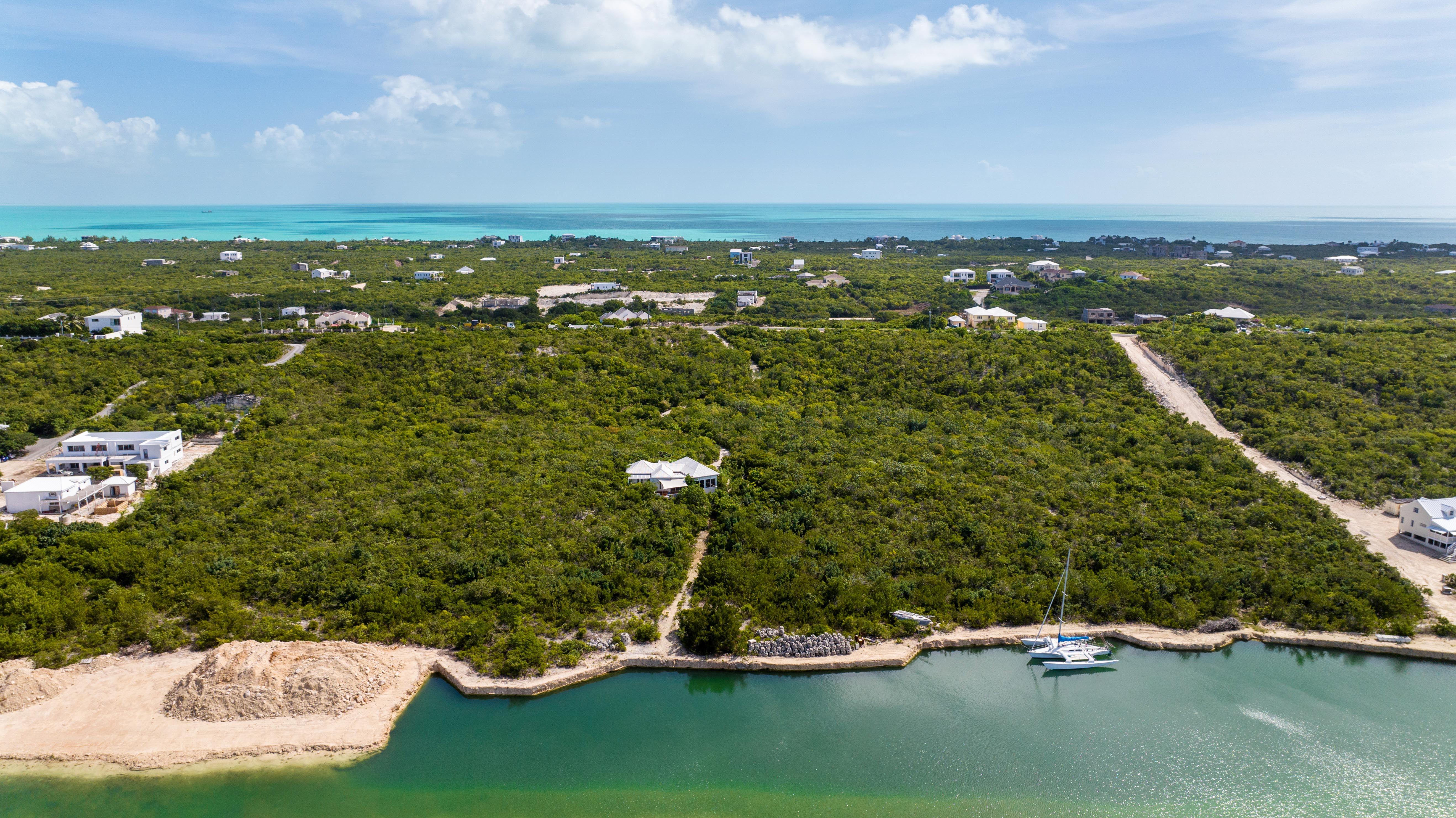  Long Bay Hillside Lot - 物件實景