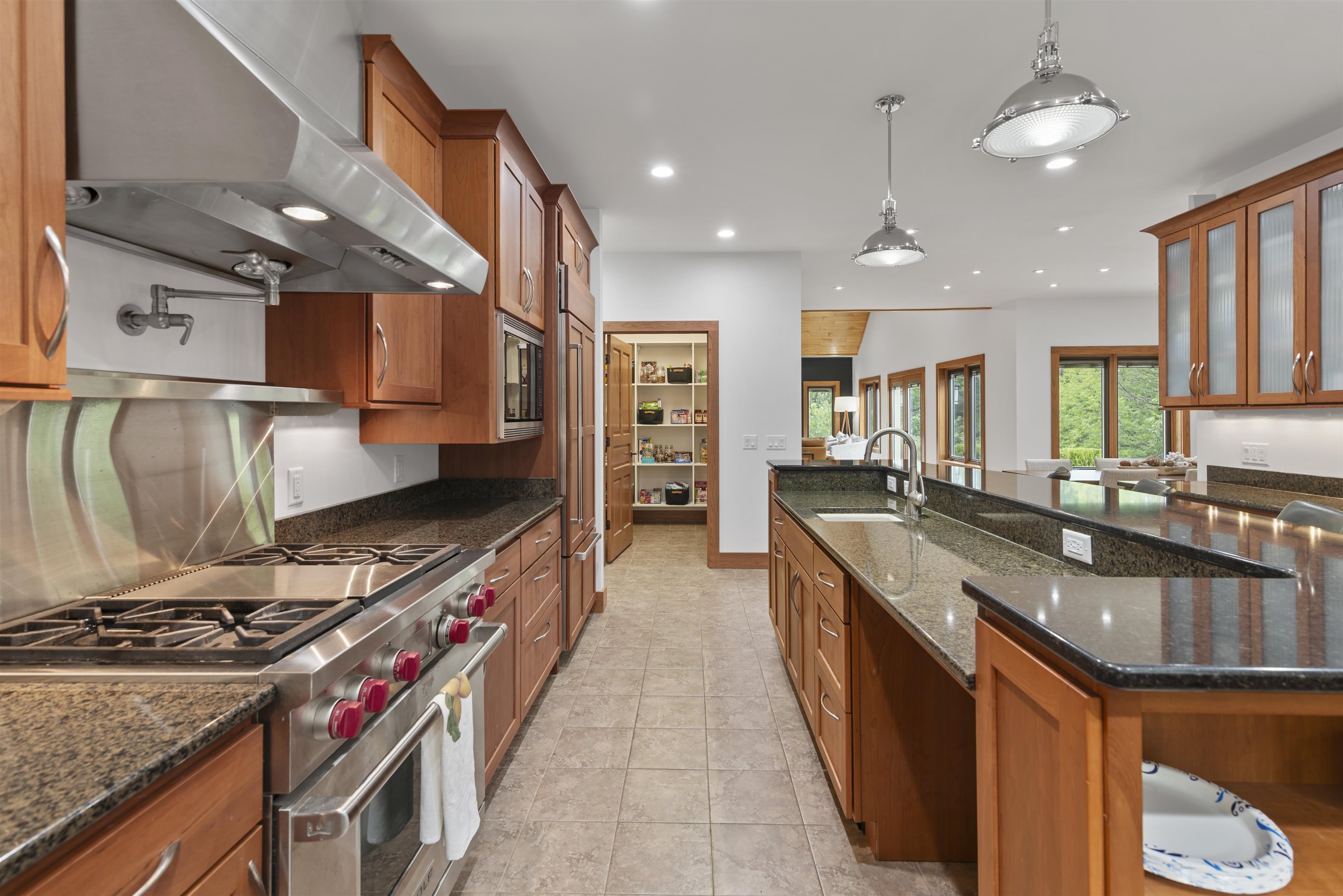 Avoca, Wisconsin, 53506, United States, 3 Bedrooms Bedrooms, ,4 BathroomsBathrooms,Residential,For Sale,1895039