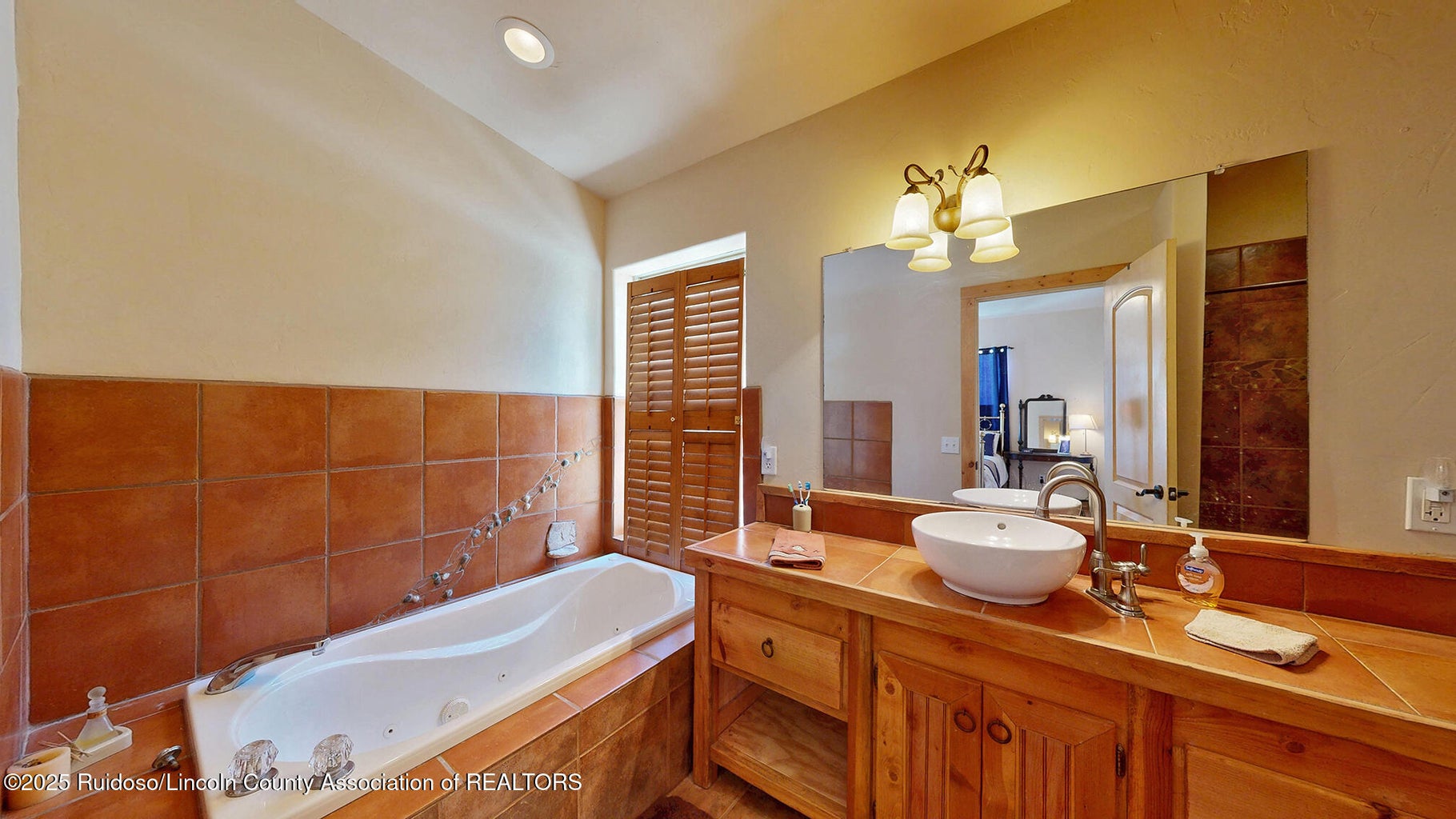 Ruidoso, New Mexico, 88345, United States, 3 Bedrooms Bedrooms, ,3 BathroomsBathrooms,Residential,For Sale,1840325