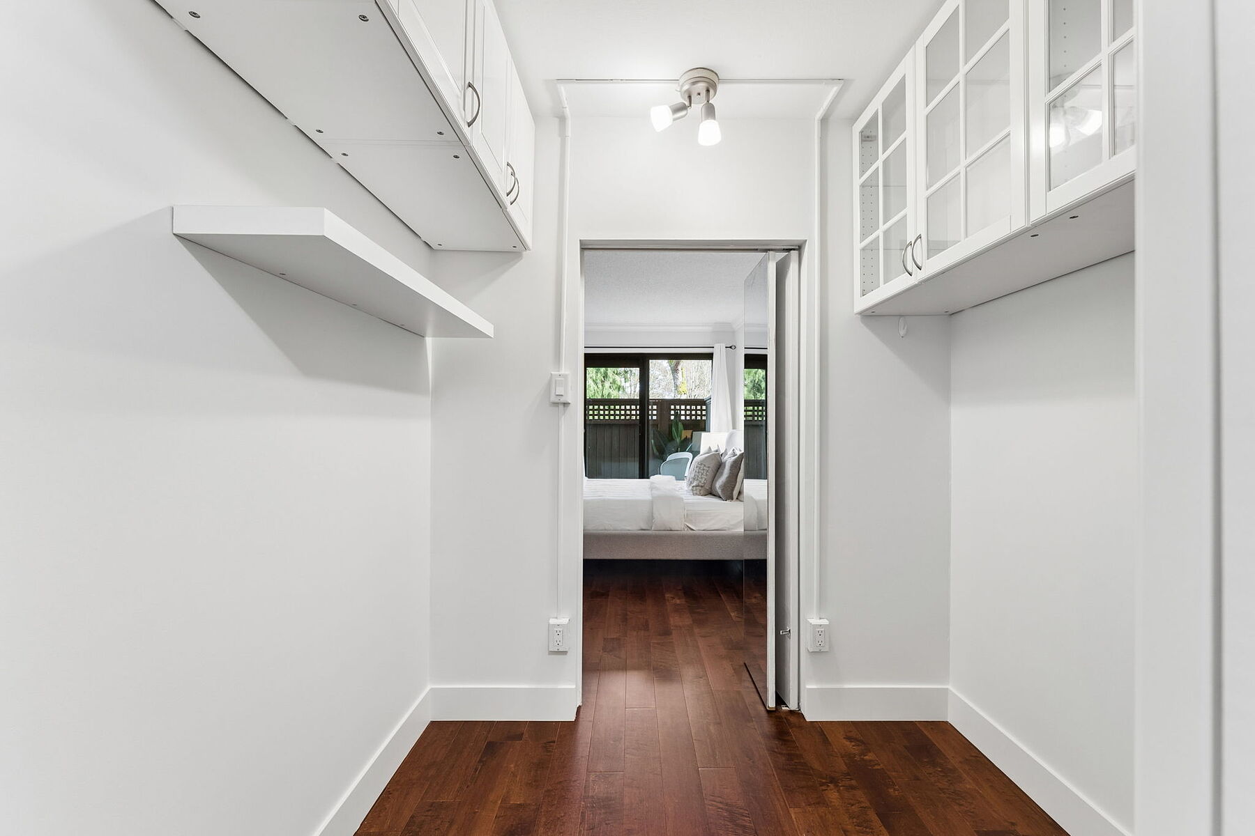  False Creek Seawall Townhouse - 物件實景