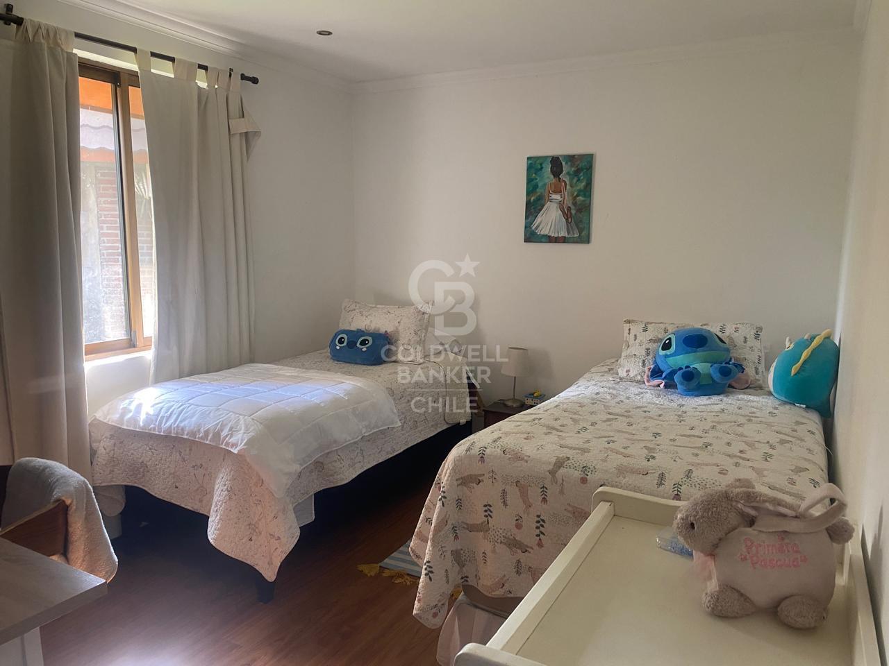 Lampa, Chile, 5 Bedrooms Bedrooms, ,6 BathroomsBathrooms,Residential,For Sale,1927487