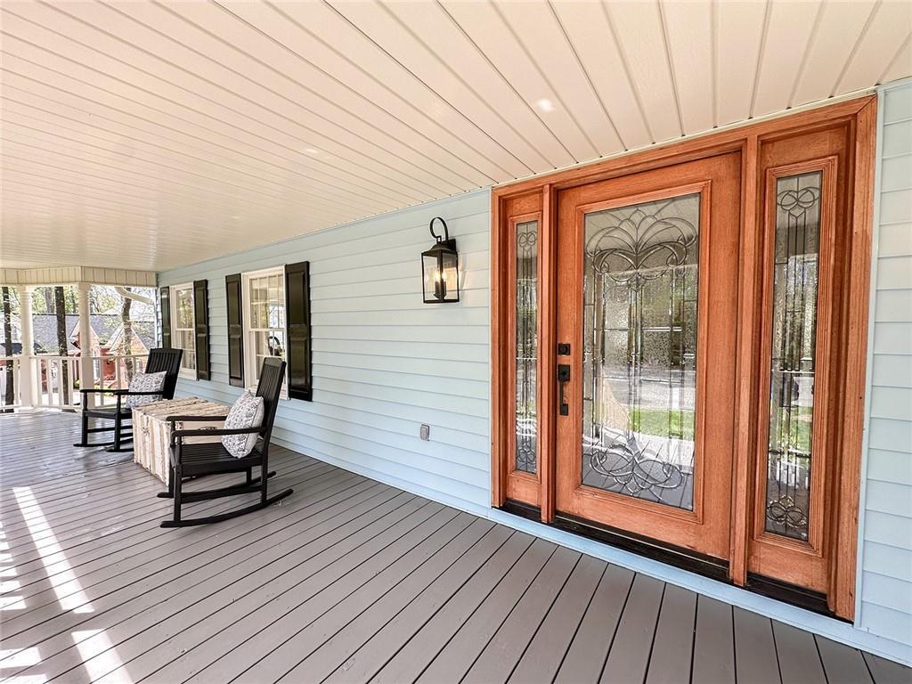 Calhoun, Georgia, 30701, United States, 3 Bedrooms Bedrooms, ,3 BathroomsBathrooms,Residential,For Sale,1758787