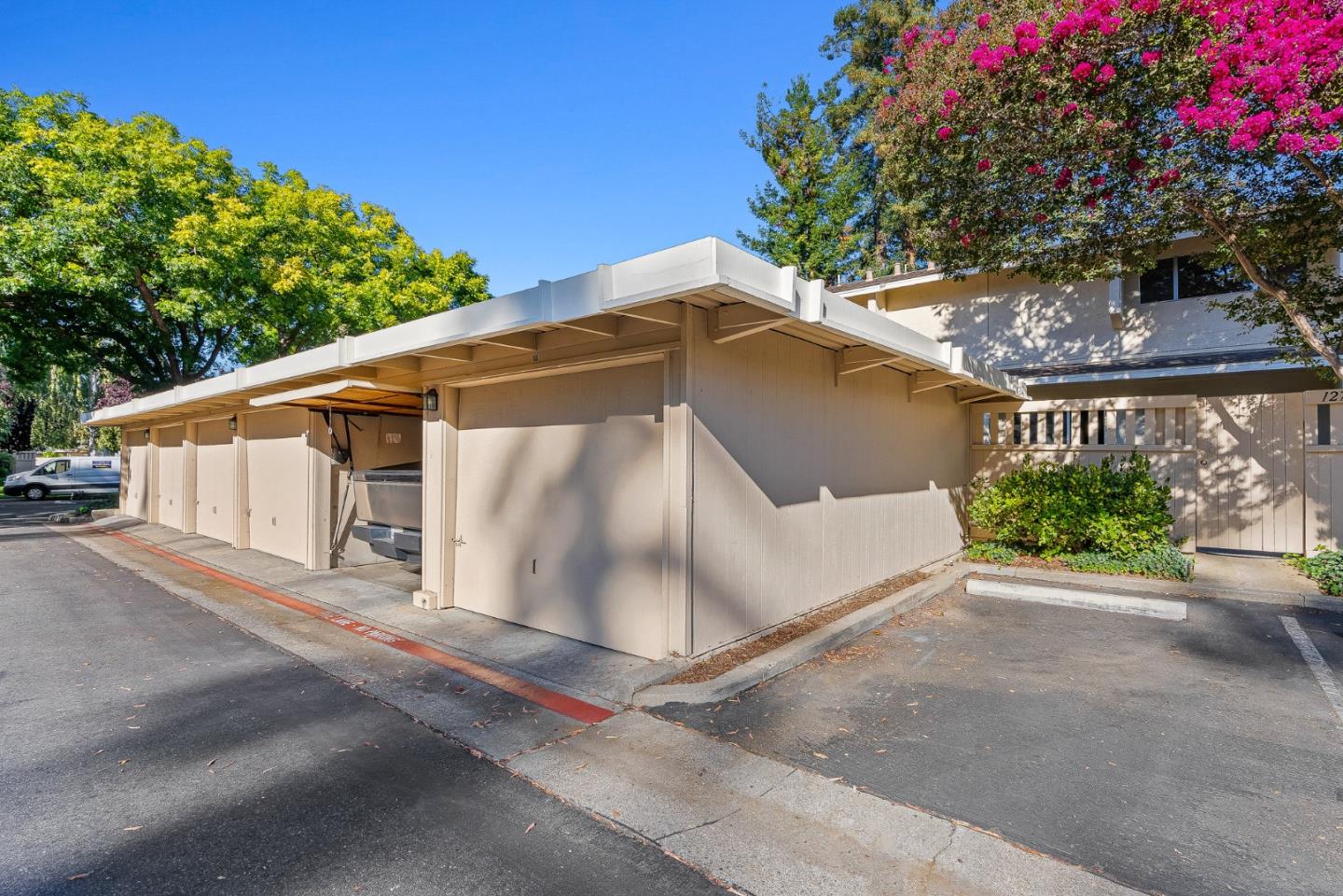 Sunnyvale, California, 94087, United States, 2 Bedrooms Bedrooms, ,2 BathroomsBathrooms,Residential,For Sale,1947978