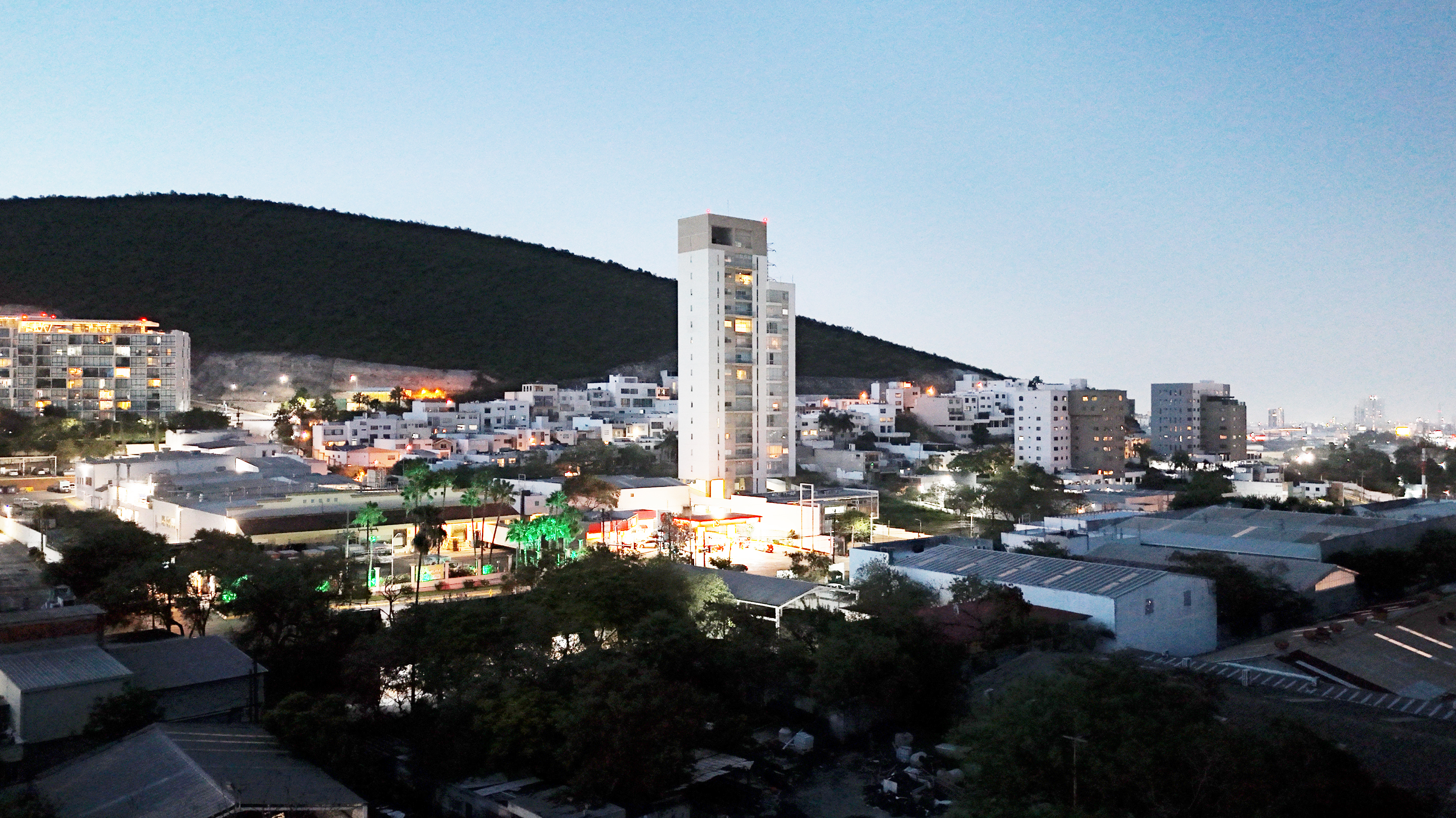  Spacious Terrace Apartment with Mountain Views - 物件實景