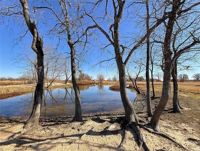 Tahlequah, Oklahoma, 74464, United States, 3 Bedrooms Bedrooms, ,2 BathroomsBathrooms,Residential,For Sale,2005711