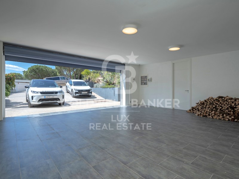 Girona, Colera, Colera Girona, Colera, Colera Giro, Colera, Catalonia, ES, 5 Bedrooms Bedrooms, ,4 BathroomsBathrooms,Residential,For Sale,Girona, Colera, Colera Girona, Colera, Colera Giro,1615744