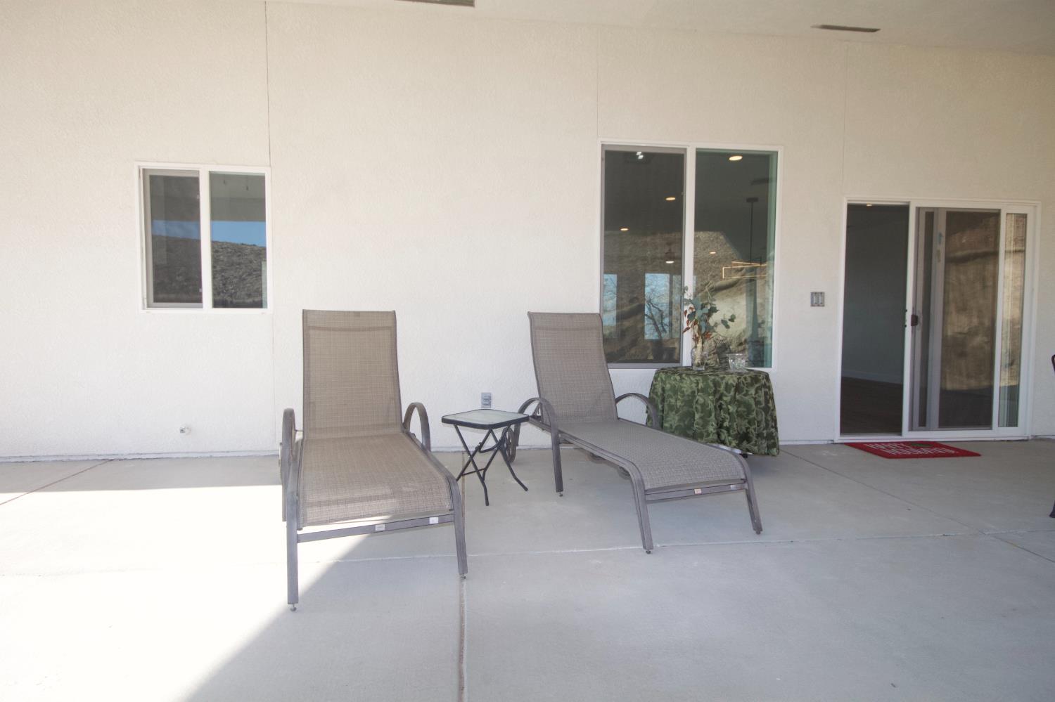 Coarsegold, California, 93614, United States, 3 Bedrooms Bedrooms, ,2 BathroomsBathrooms,Residential,For Sale,2011368