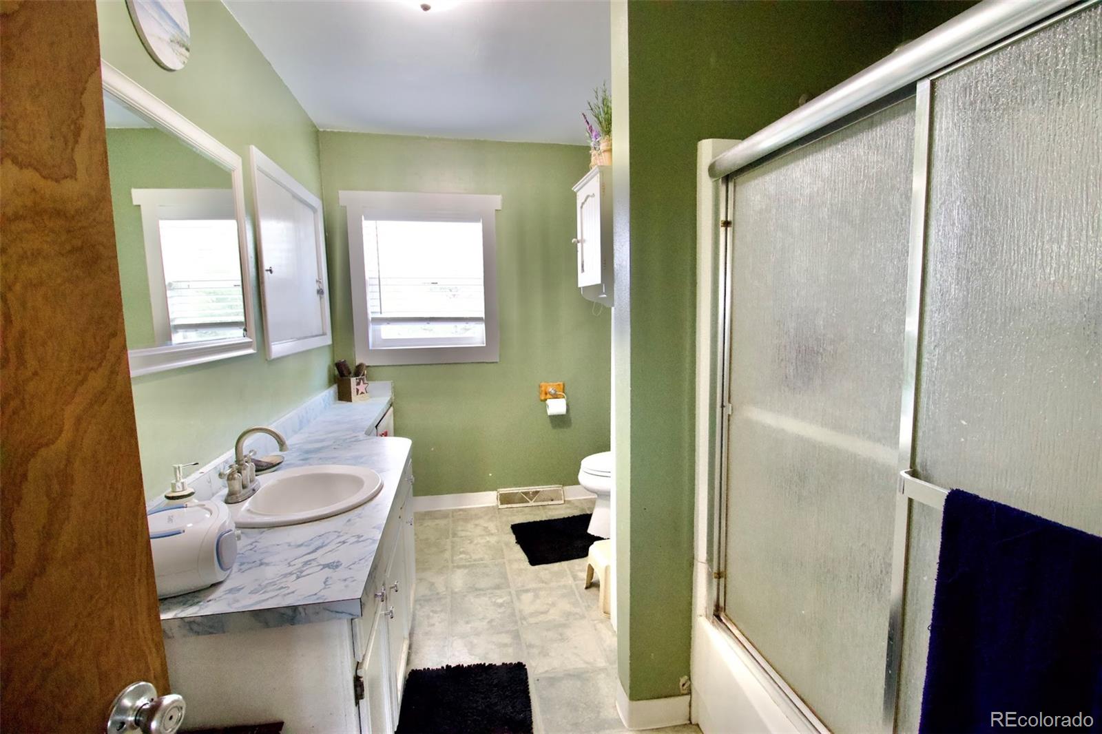 Keenesburg, Colorado, 80643, United States, 2 Bedrooms Bedrooms, ,1 BathroomBathrooms,Residential,For Sale,1819436