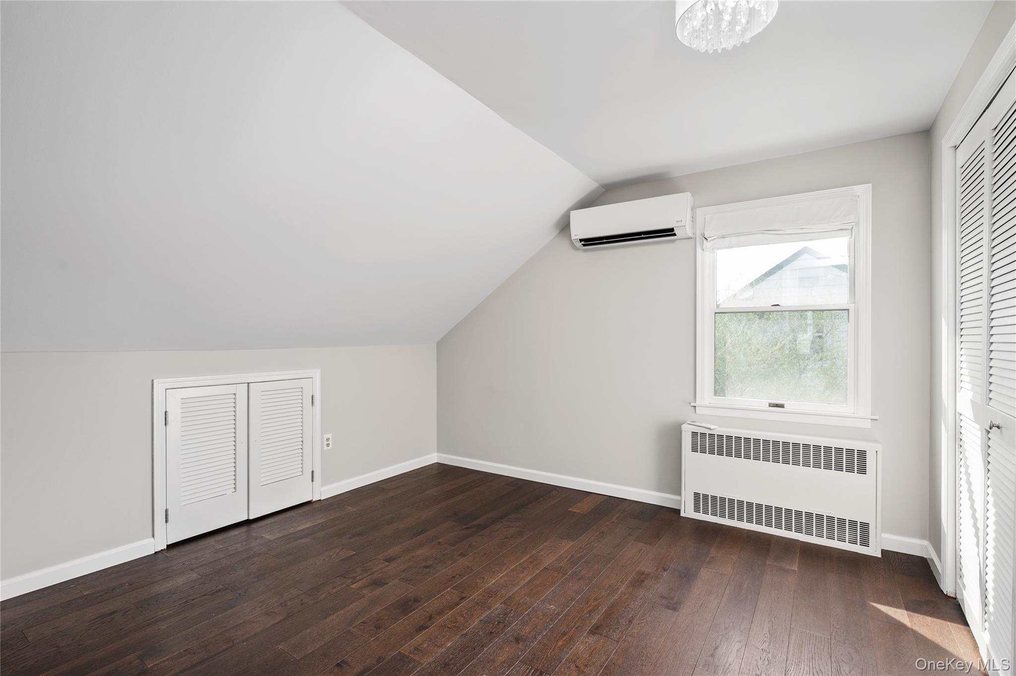  227 Columbus Parkway, Mineola, NY, 11501 - 物件實景