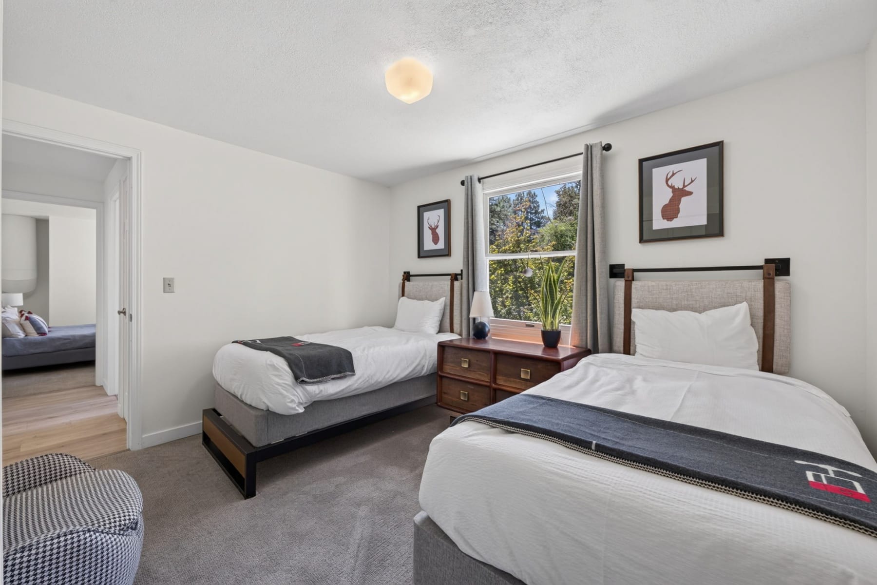  2258 NW 6th Street Bend, OR 97703 - 物件實景