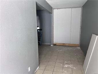 Los Angeles, California, 90002, United States, 4 Bedrooms Bedrooms, ,Residential,For Sale,1915787