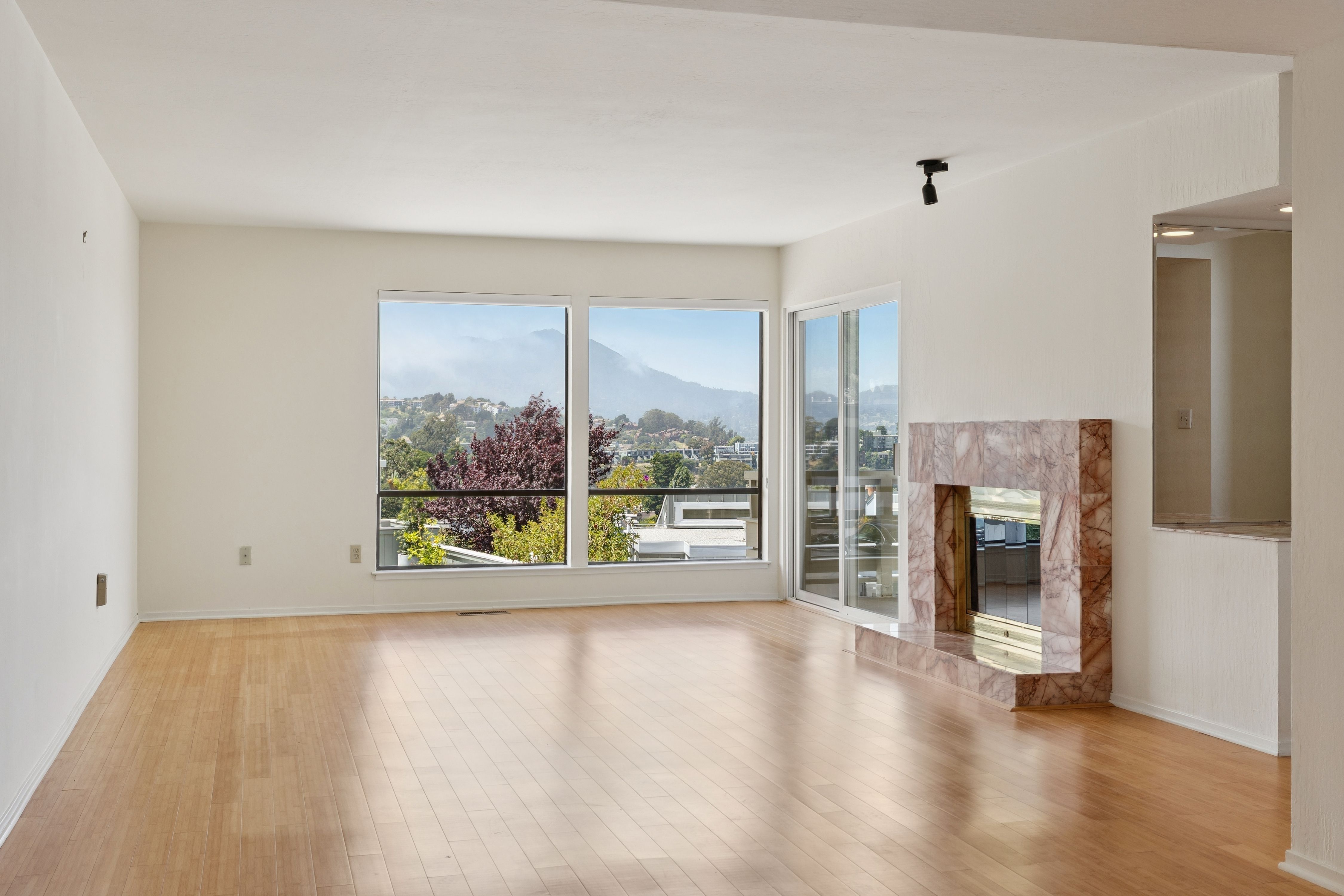 Marina Vista Townhome in Sausalito - 物件實景