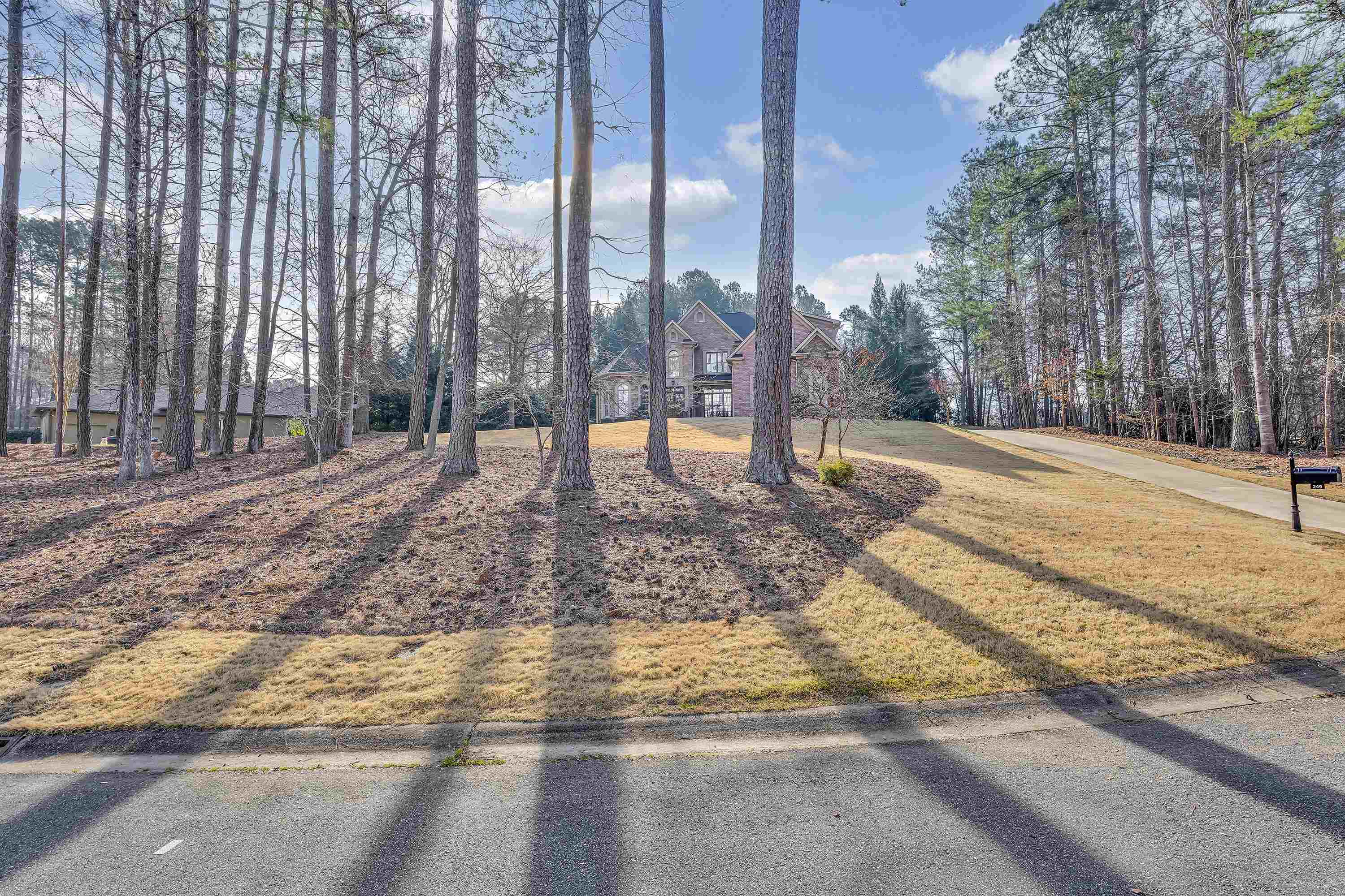Spartanburg, South Carolina, 29306, United States, 4 Bedrooms Bedrooms, ,4 BathroomsBathrooms,Residential,For Sale,1818931