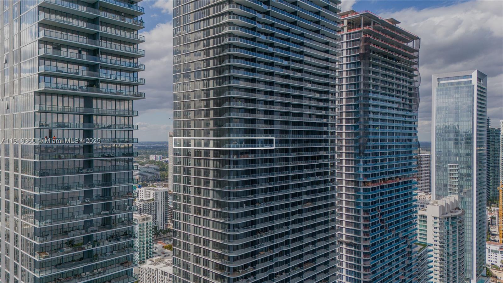 Miami, Florida, 33137, United States, 4 Bedrooms Bedrooms, ,5 BathroomsBathrooms,Residential,For Sale,1989310