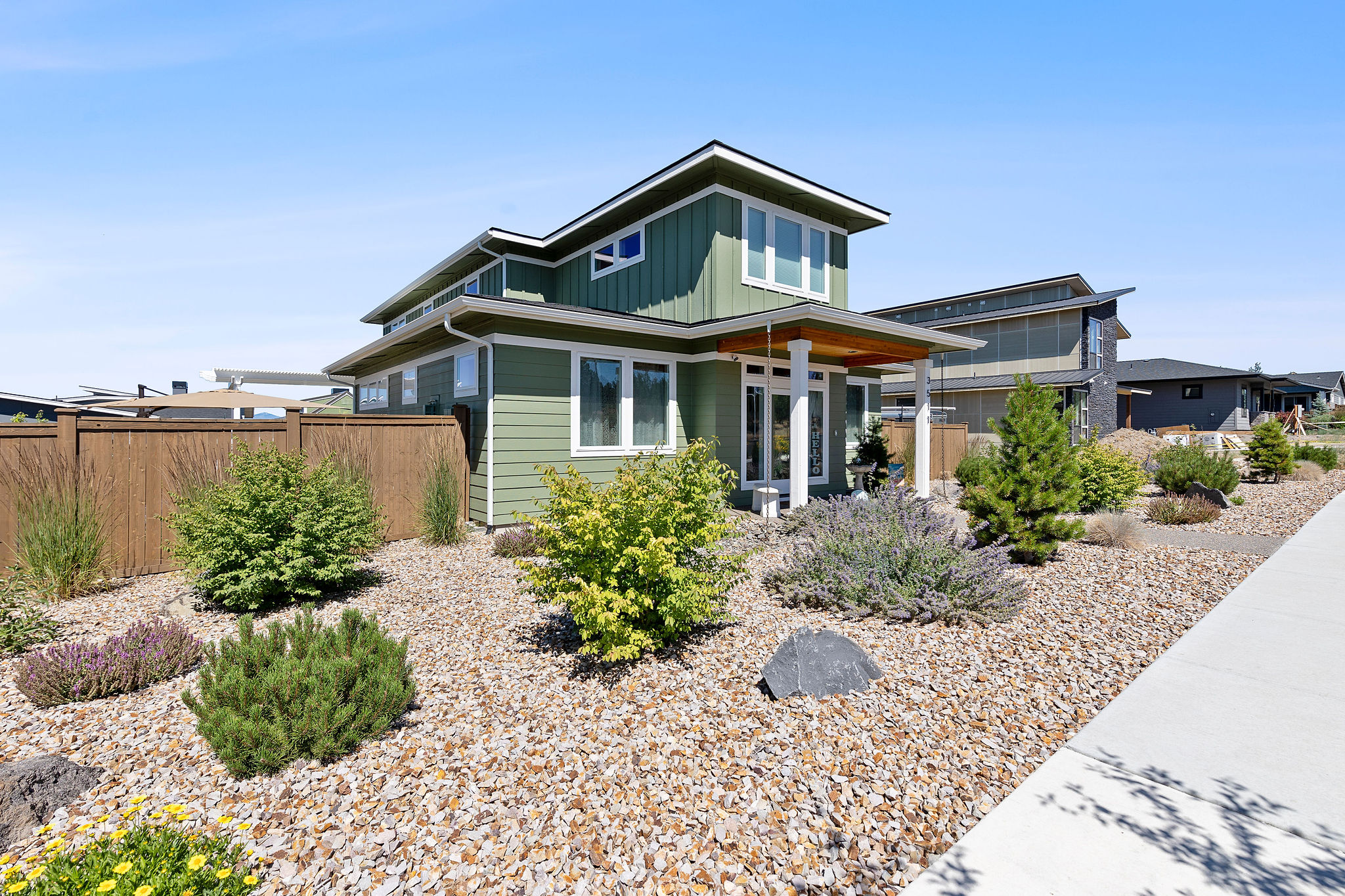 Redmond, Oregon, 97756, United States, 3 Bedrooms Bedrooms, ,3 BathroomsBathrooms,Residential,For Sale,1896821