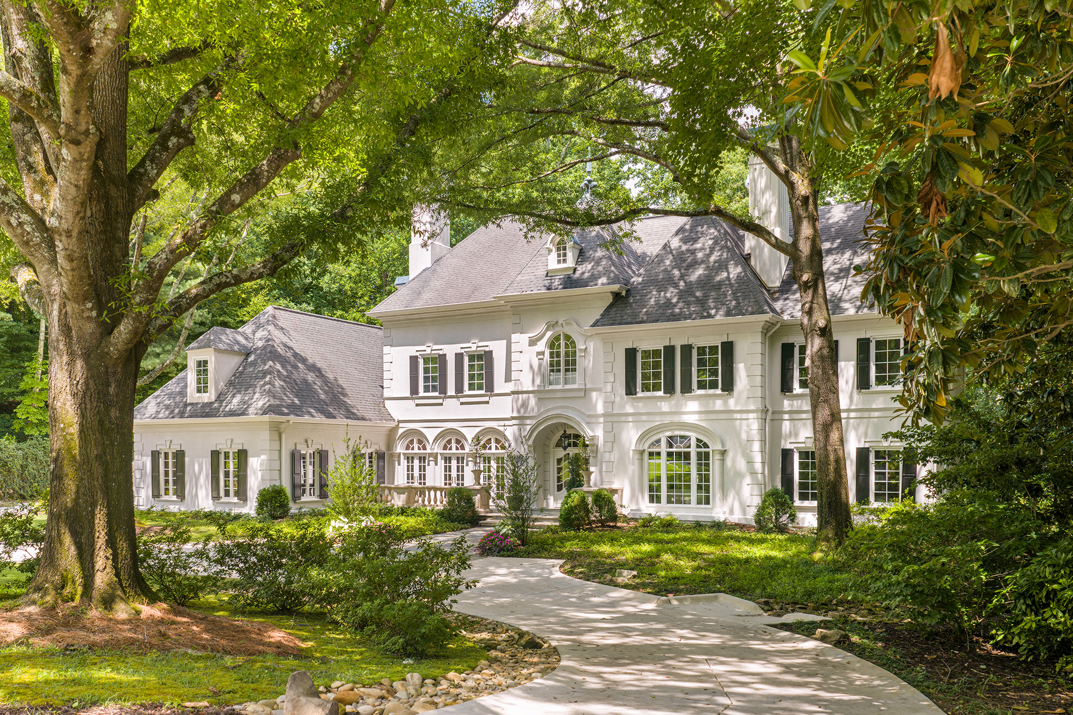  Irreplaceable Estate in One of Atlanta