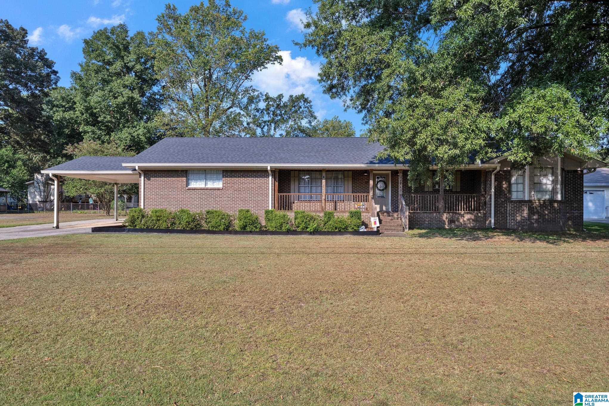 Brenda Cir, Gardendale, AL 35071