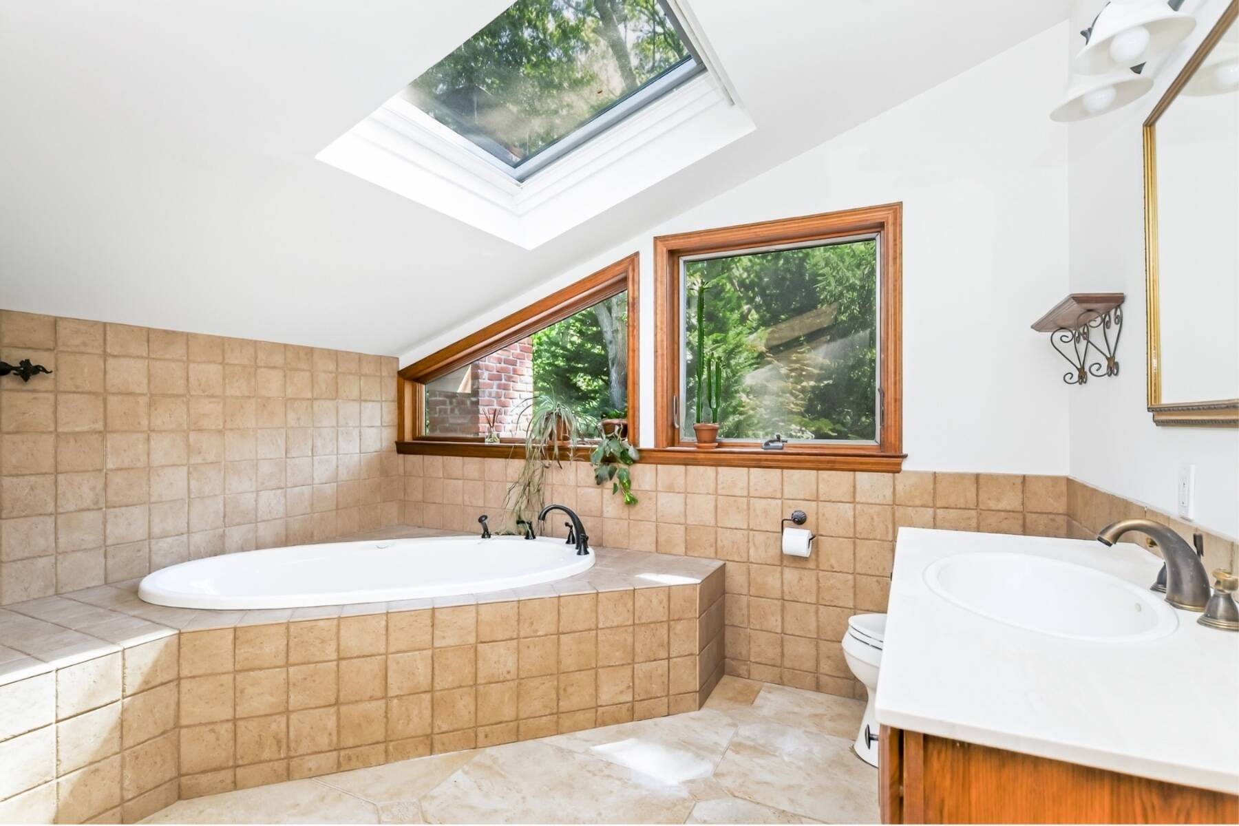  Light-Filled Contemporary in Clearwater - 物件實景