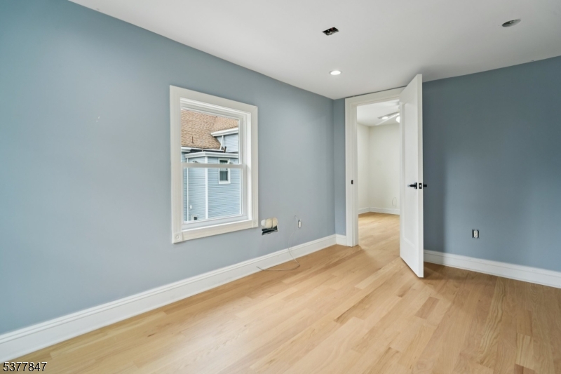 City Of Orange Twp., New Jersey, 07050, United States, 4 Bedrooms Bedrooms, ,5 BathroomsBathrooms,Residential,For Sale,1916773