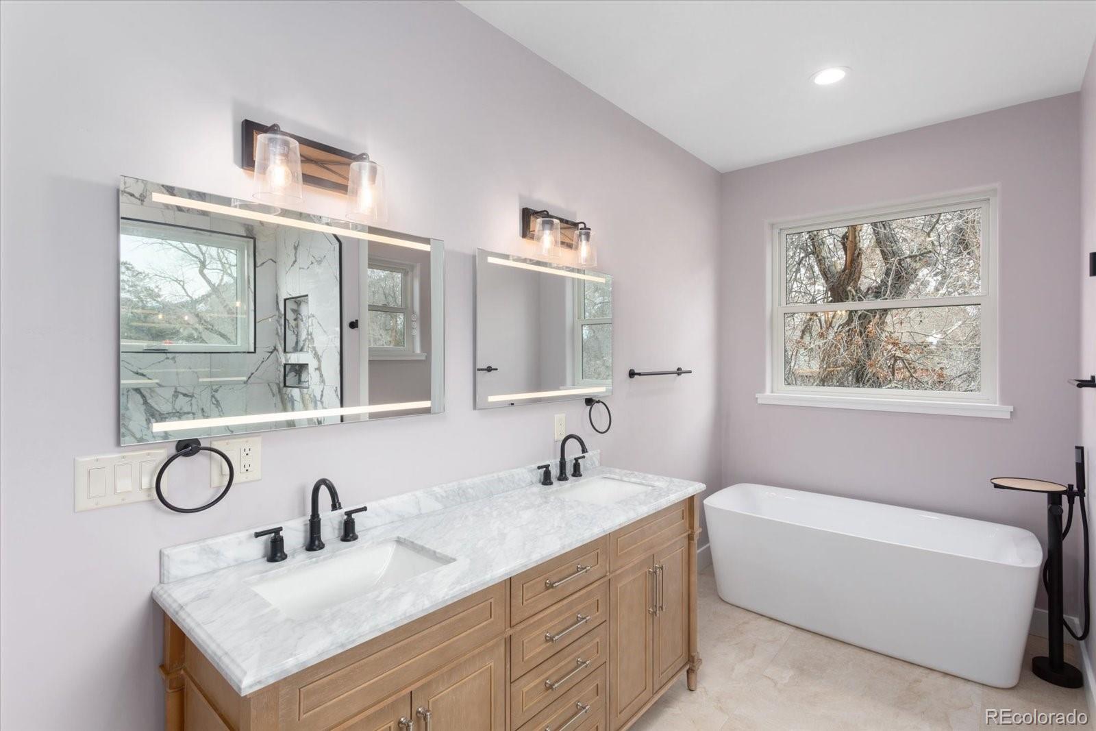 Salida, Colorado, 81201, United States, 3 Bedrooms Bedrooms, ,3 BathroomsBathrooms,Residential,For Sale,1881845