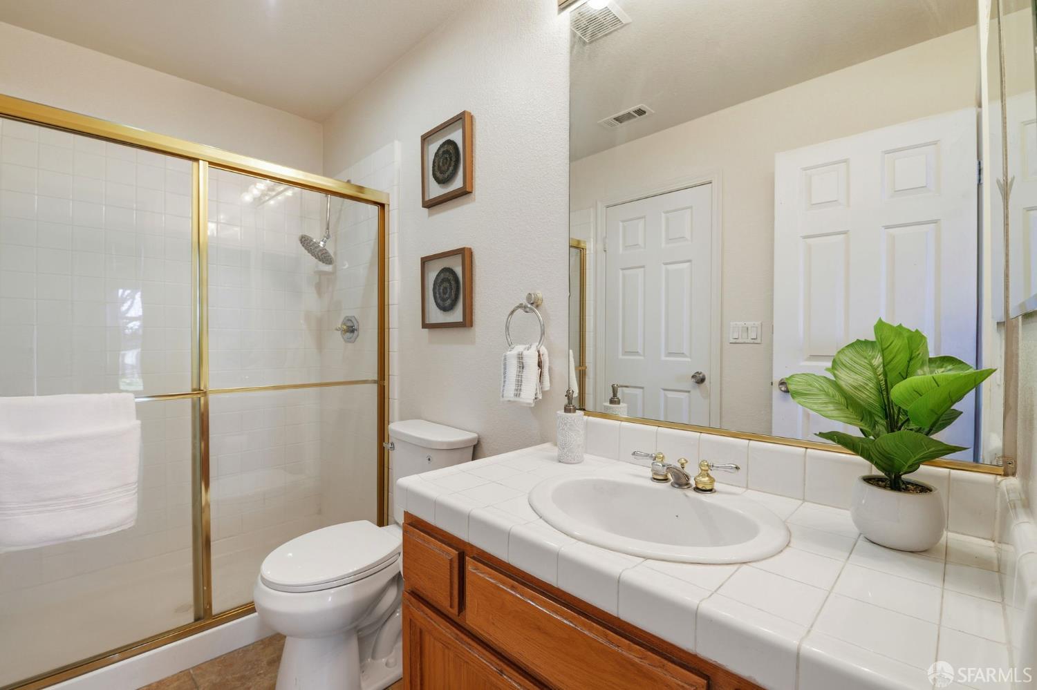 Antioch, California, 94531, United States, 4 Bedrooms Bedrooms, ,3 BathroomsBathrooms,Residential,For Sale,1988148