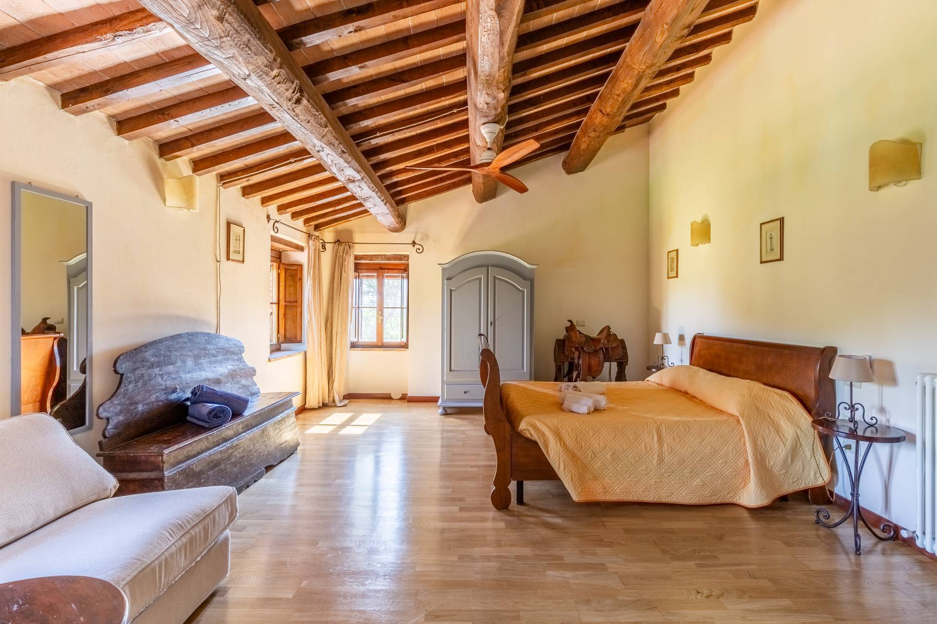 Umbertide, Perugia, 06019, IT, 20 Bedrooms Bedrooms, ,18 BathroomsBathrooms,Residential,For Sale,1850339