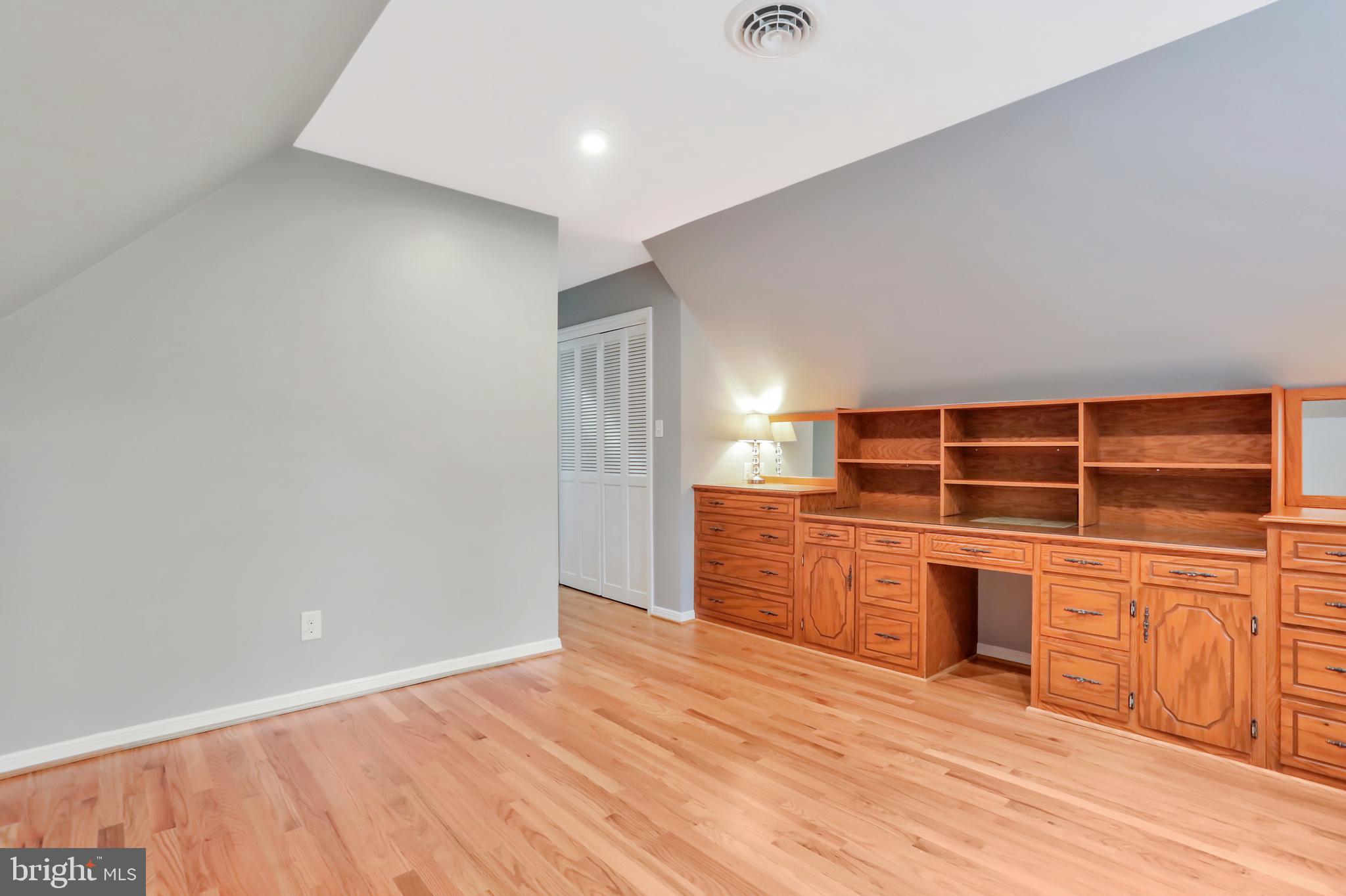 Mercersburg, Pennsylvania, 17236, United States, 4 Bedrooms Bedrooms, ,3 BathroomsBathrooms,Residential,For Sale,1978104