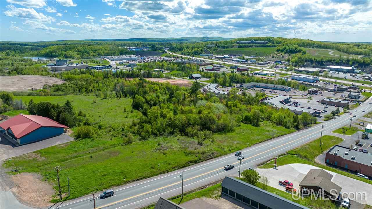 Houghton, Michigan, 49931, United States, ,Residential,For Sale,1923073