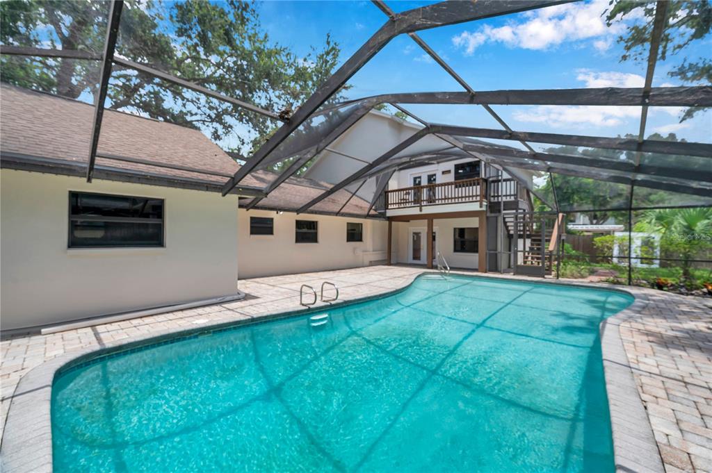Tampa, Florida, 33629, United States, 4 Bedrooms Bedrooms, ,3 BathroomsBathrooms,Residential,For Sale,1906896