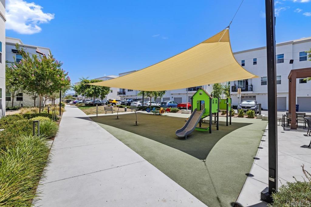 Chula Vista, California, 91915, United States, 4 Bedrooms Bedrooms, ,4 BathroomsBathrooms,Residential,For Sale,1927490