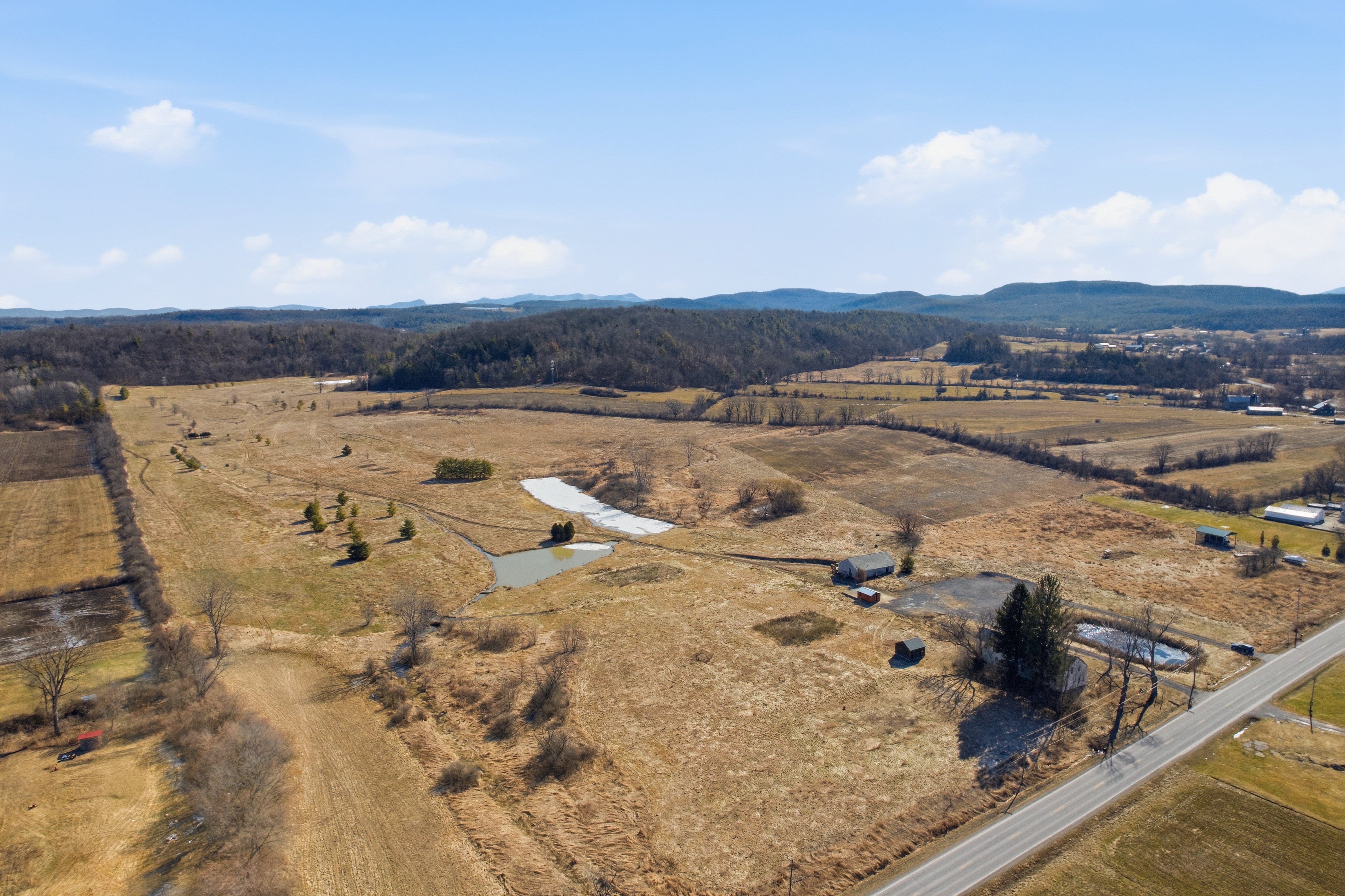  134 Acres in Scenic Washington County - 物件實景