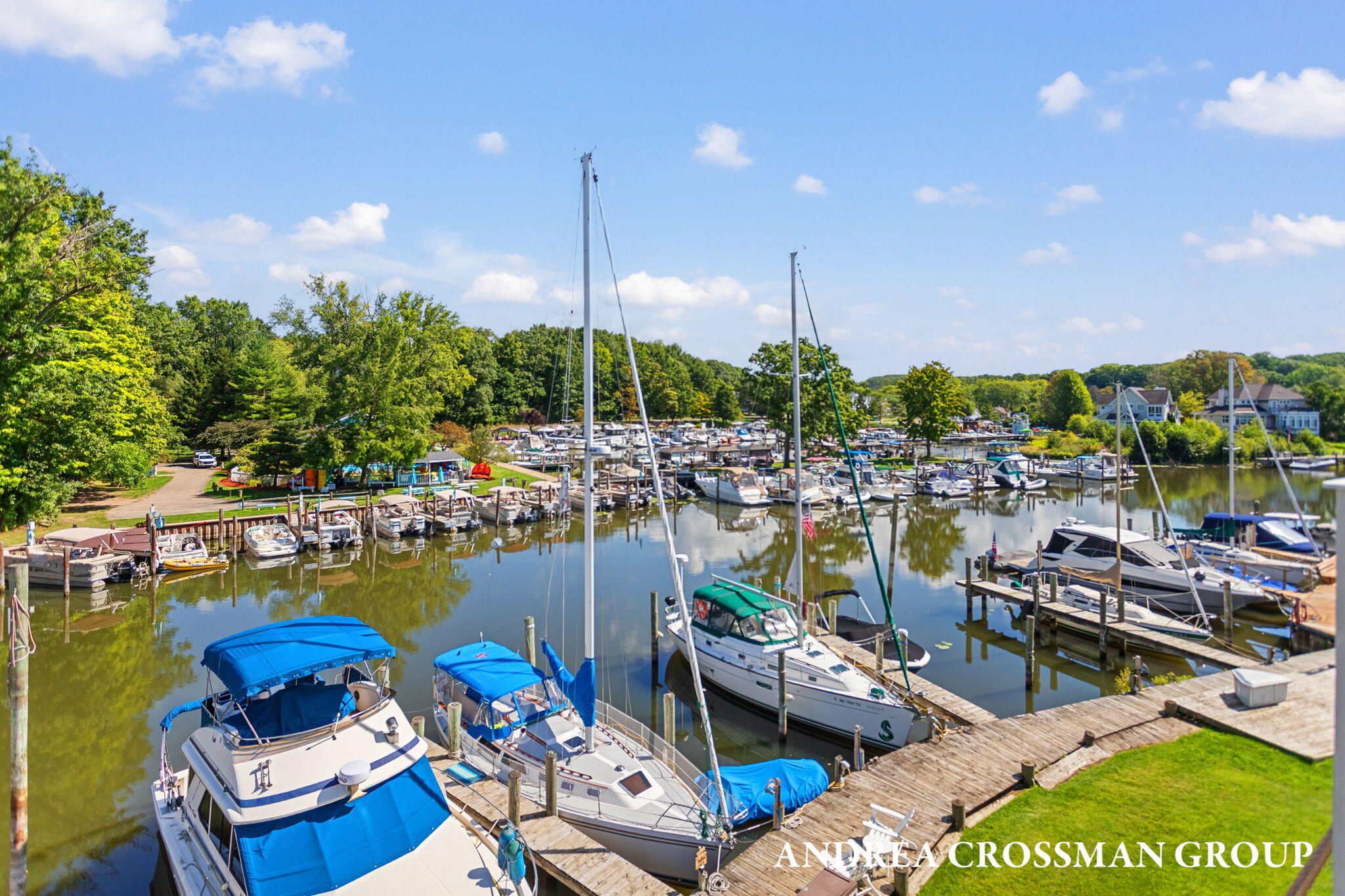 South Haven, Michigan, 49090, United States, 3 Bedrooms Bedrooms, ,3 BathroomsBathrooms,Residential,For Sale,1987692