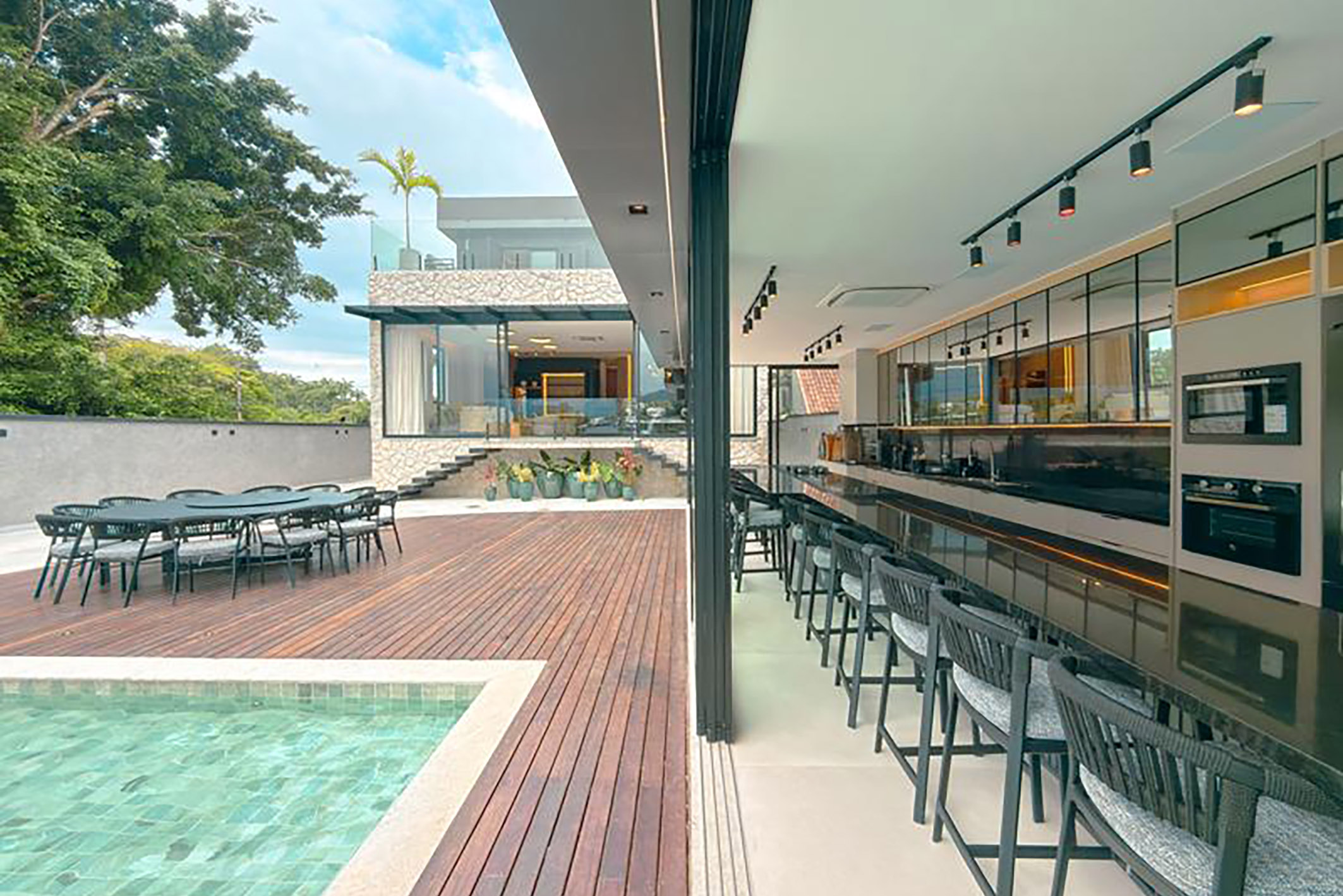  Contemporary canal-front residence with private yacht dock in Porto Bracuhy - 物件實景