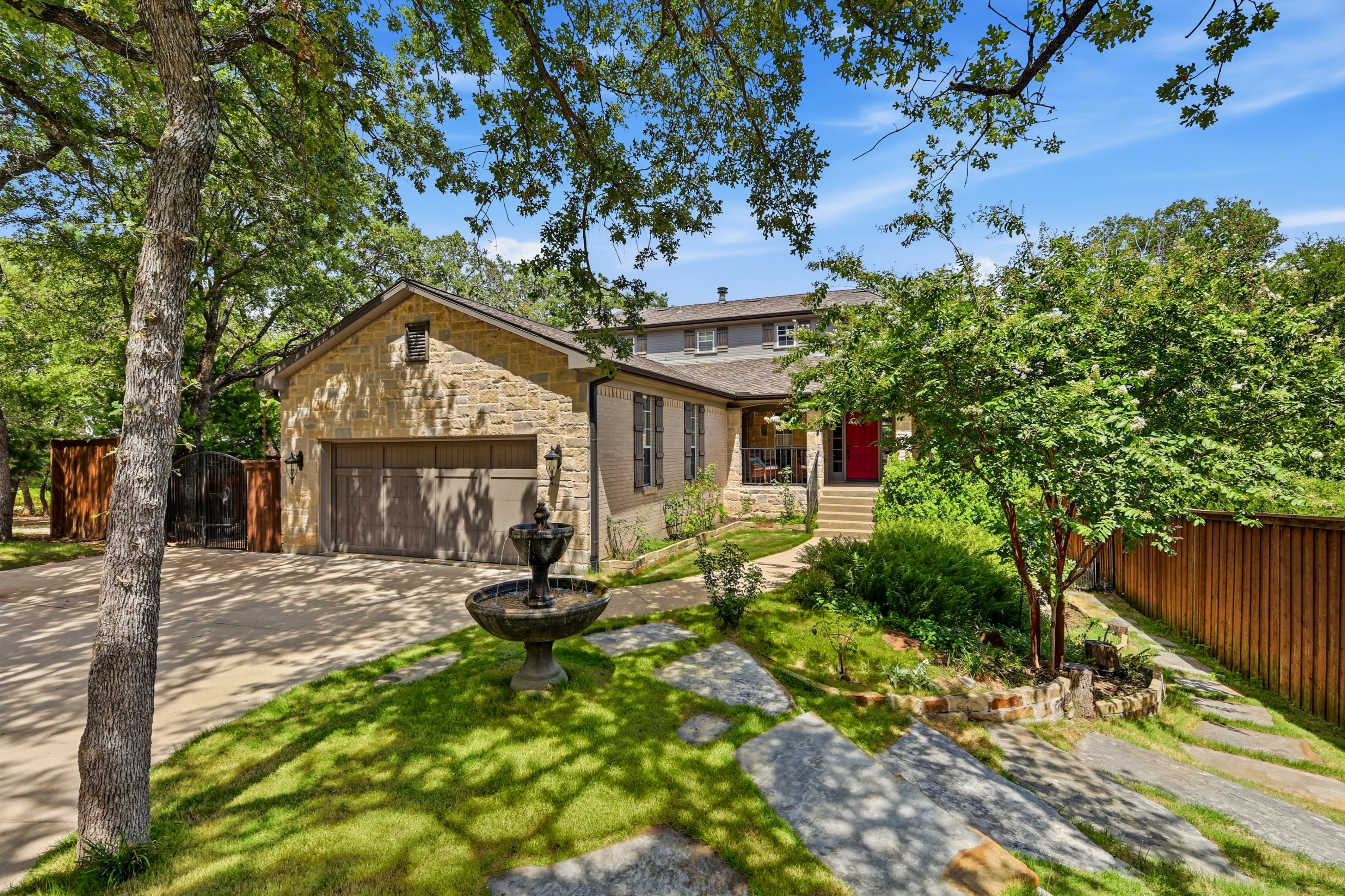 2930 Peninsula Drive, Grapevine, TX, 76051 - 物件實景