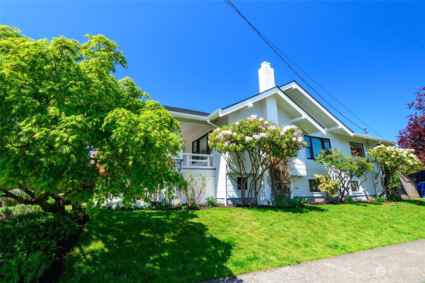426 60TH STREET, SEATTLE, Washington, 98103, United States, 3 Bedrooms Bedrooms, ,2 BathroomsBathrooms,Residential,For Sale,426 60TH STREET,1433074