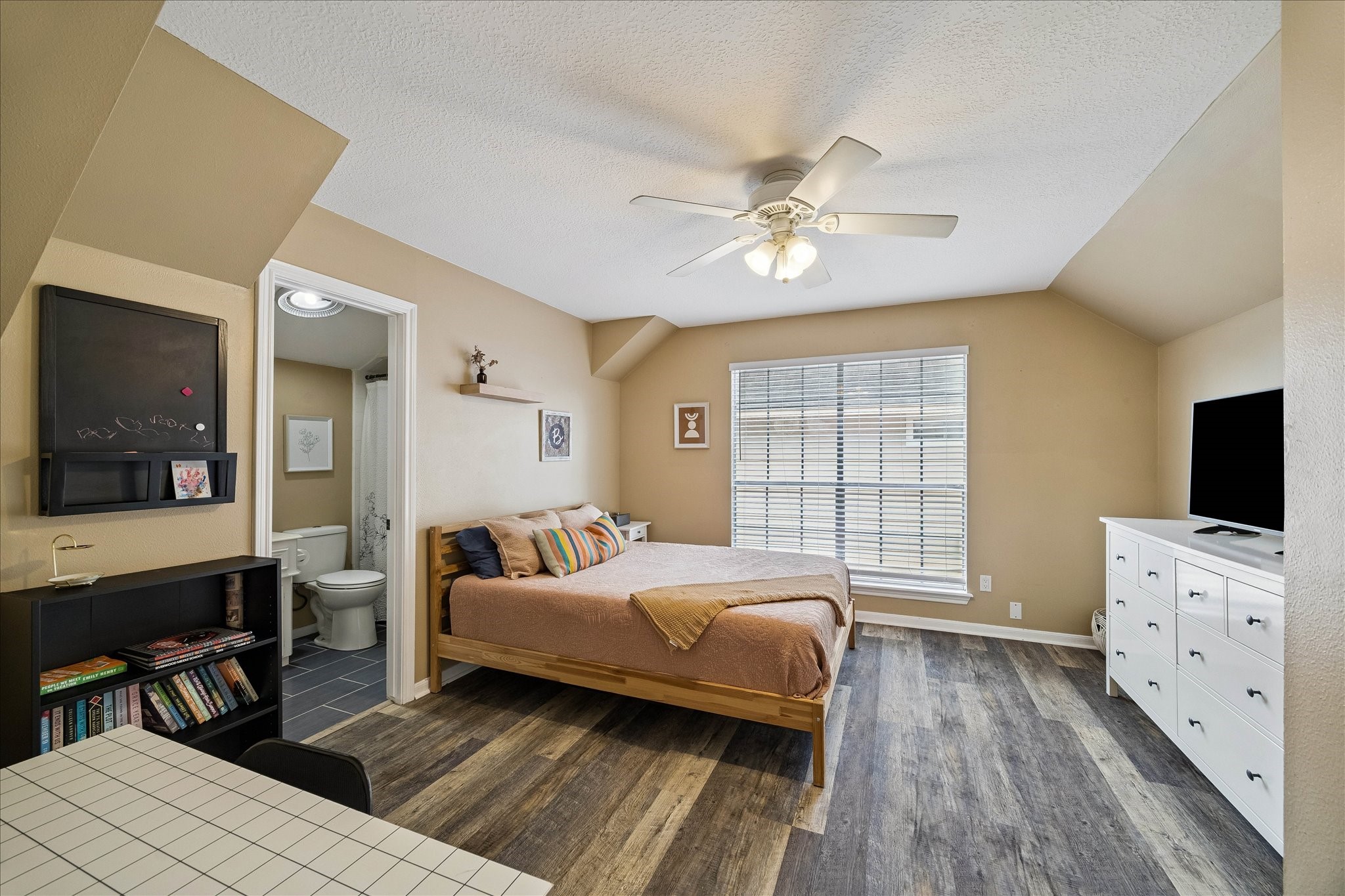  2919 Forest Garden Drive - 物件實景