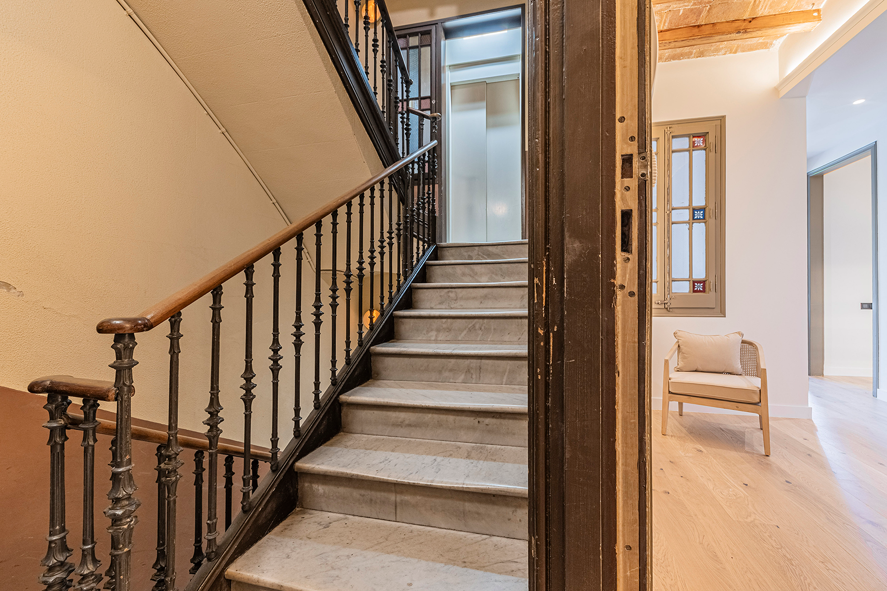  Elegant renovated residence in a majestic Eixample building - 物件實景