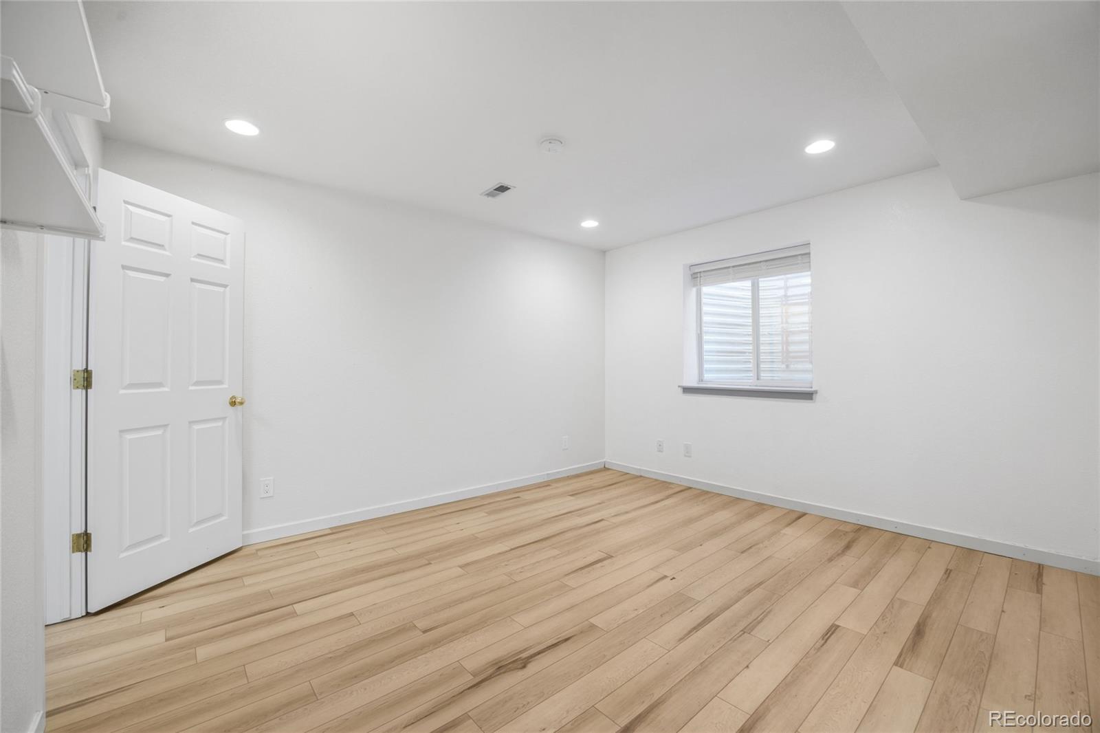 Lafayette, Colorado, 80026, United States, 3 Bedrooms Bedrooms, ,1 BathroomBathrooms,Residential,For Sale,1918262