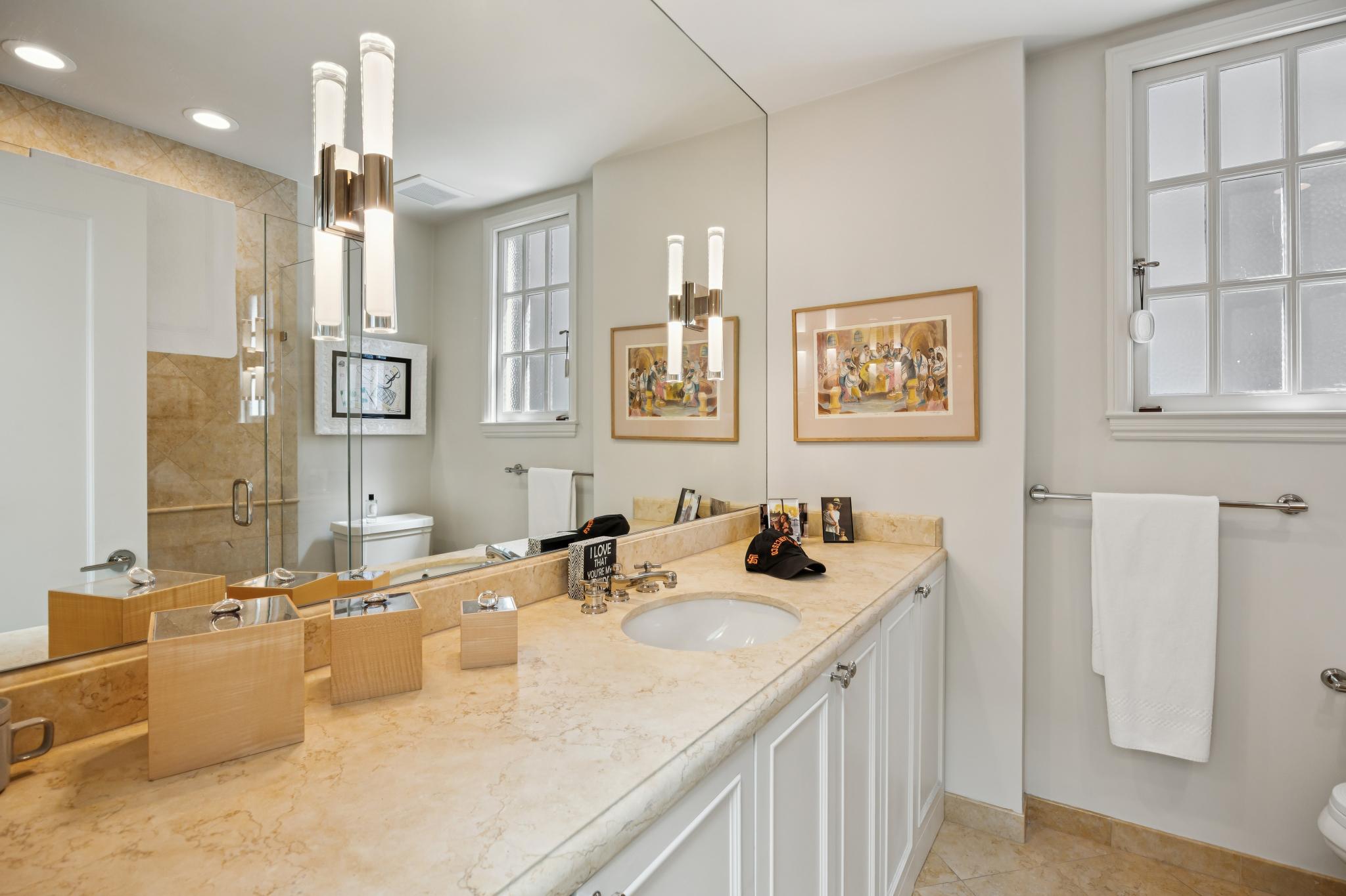  3966 Clay Street - 物件實景