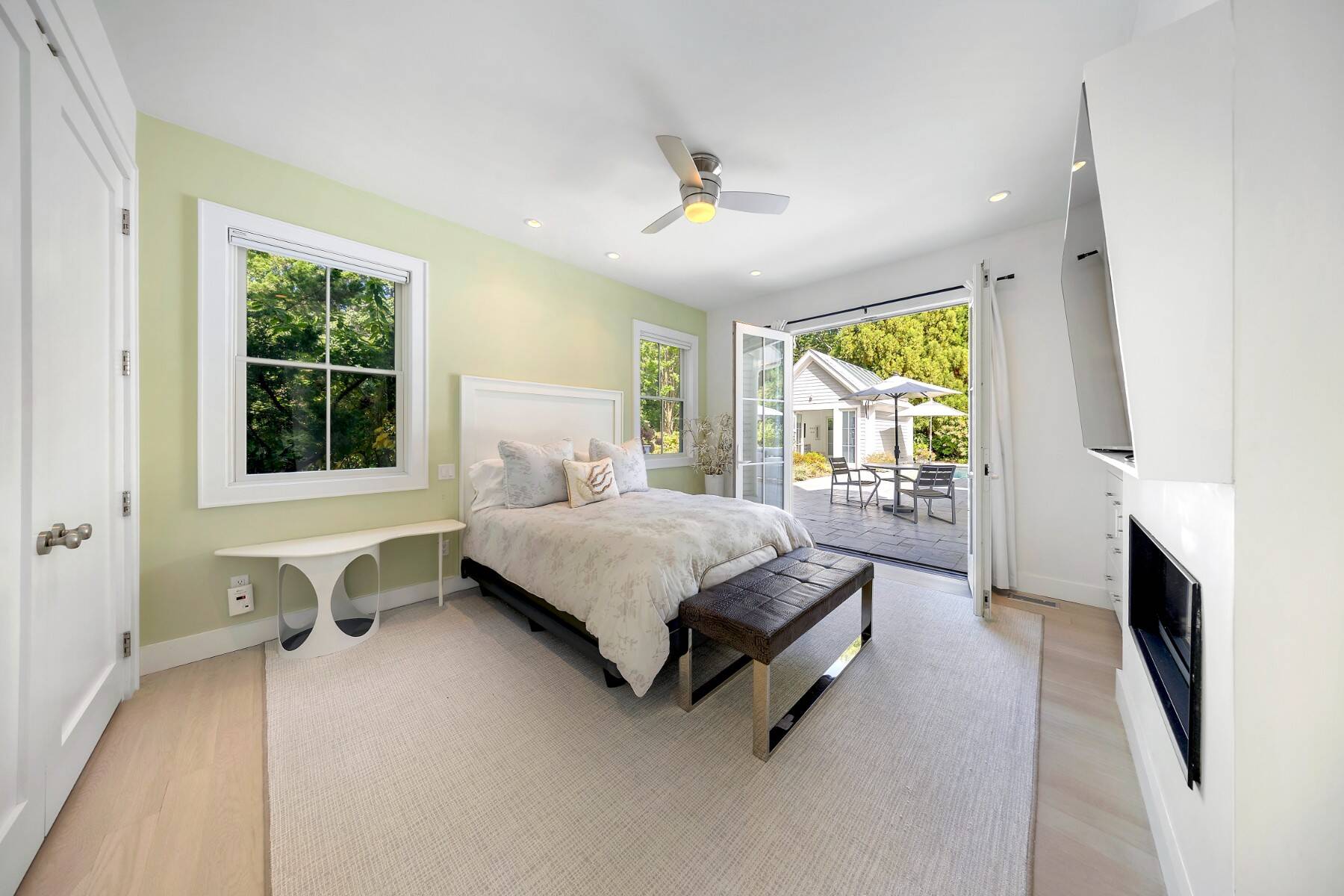  Beautifully Appointed, Gated Northwest Harbor Home - 物件實景