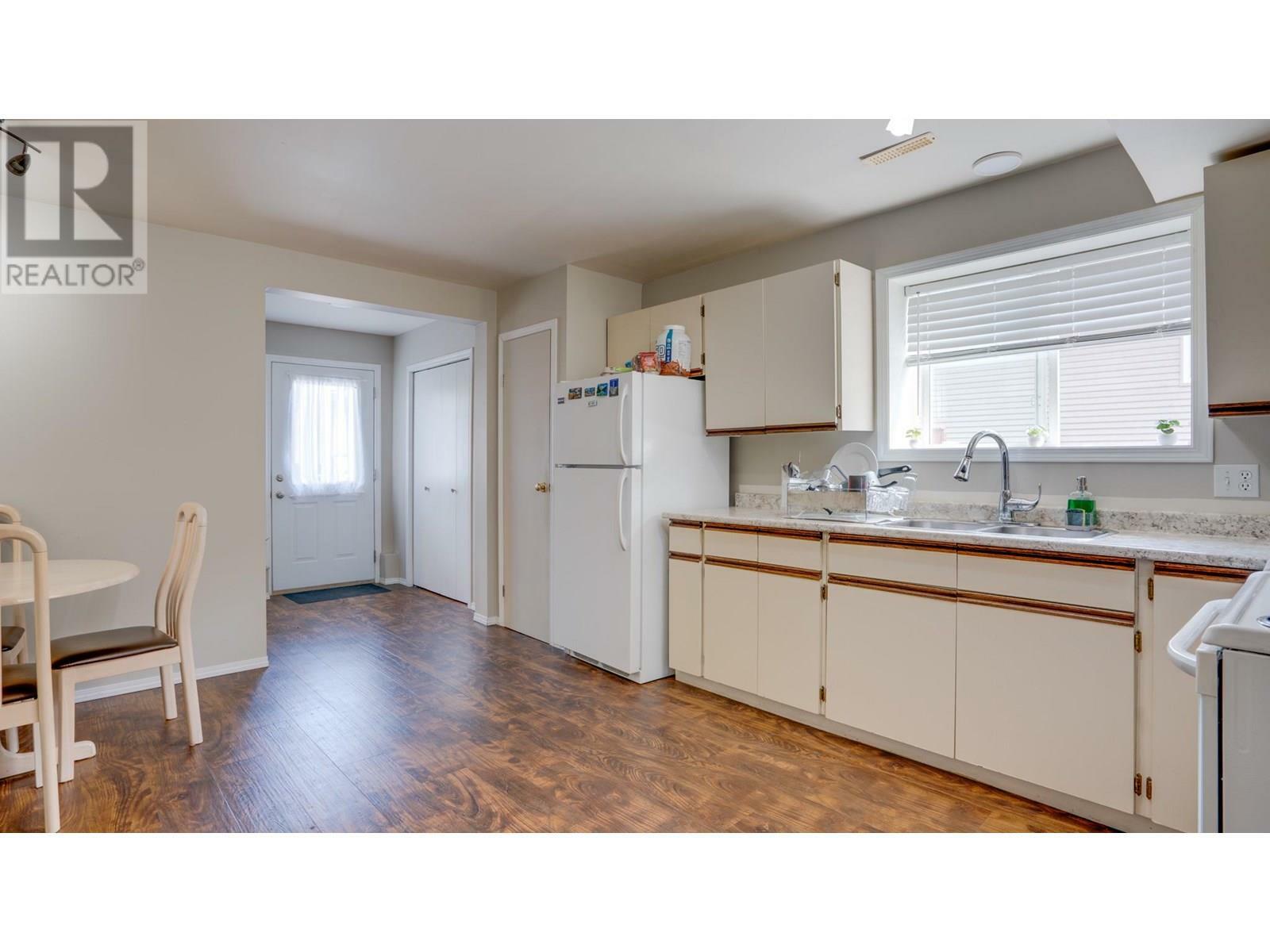 VERNON, British Columbia, V1H 1A6, CA, 5 Bedrooms Bedrooms, ,3 BathroomsBathrooms,Residential,For Sale,1857658