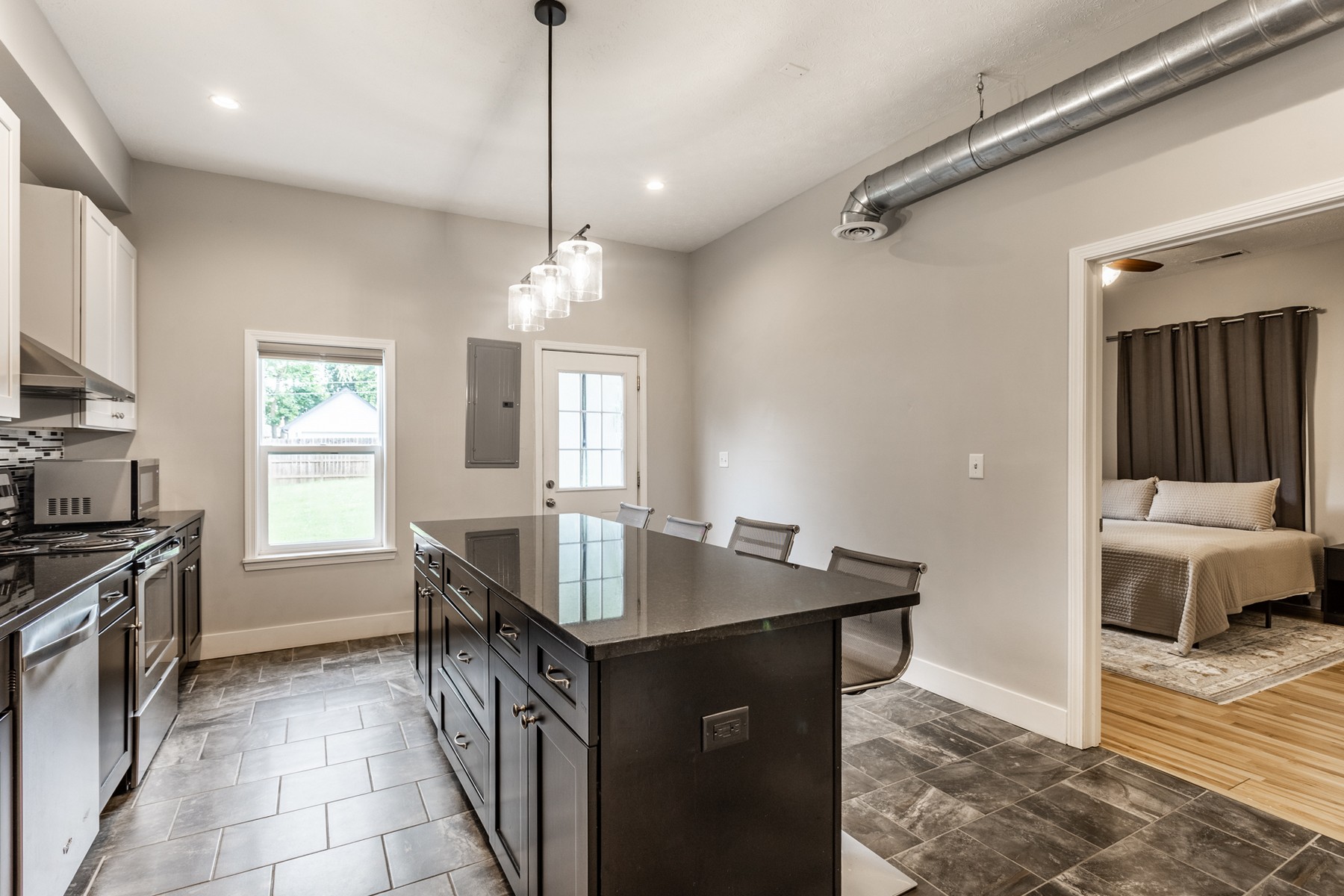  Reimagined Craftsman Home in the Heart of Fountain Square - 物件實景