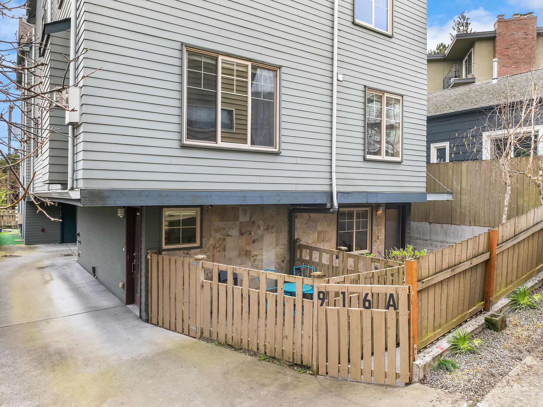 916A N 73rd St Unit #A, Seattle, WA 98103 