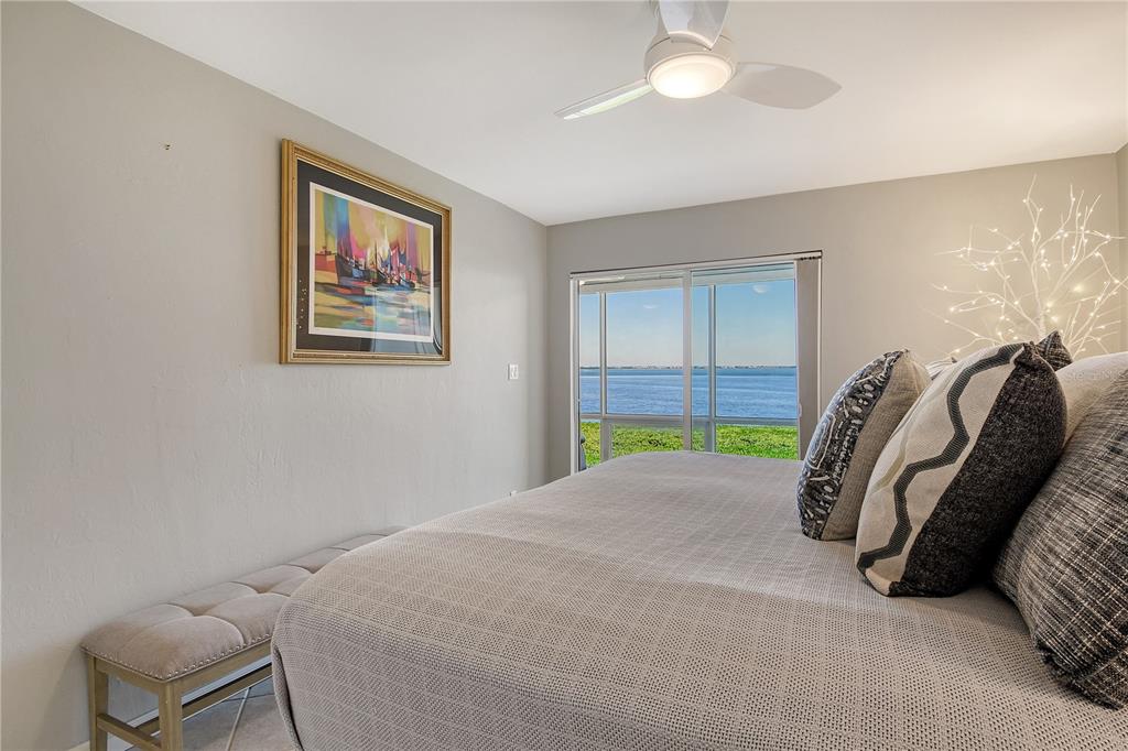 Longboat Key, Florida, 34228, United States, 2 Bedrooms Bedrooms, ,2 BathroomsBathrooms,Residential,For Sale,1987824