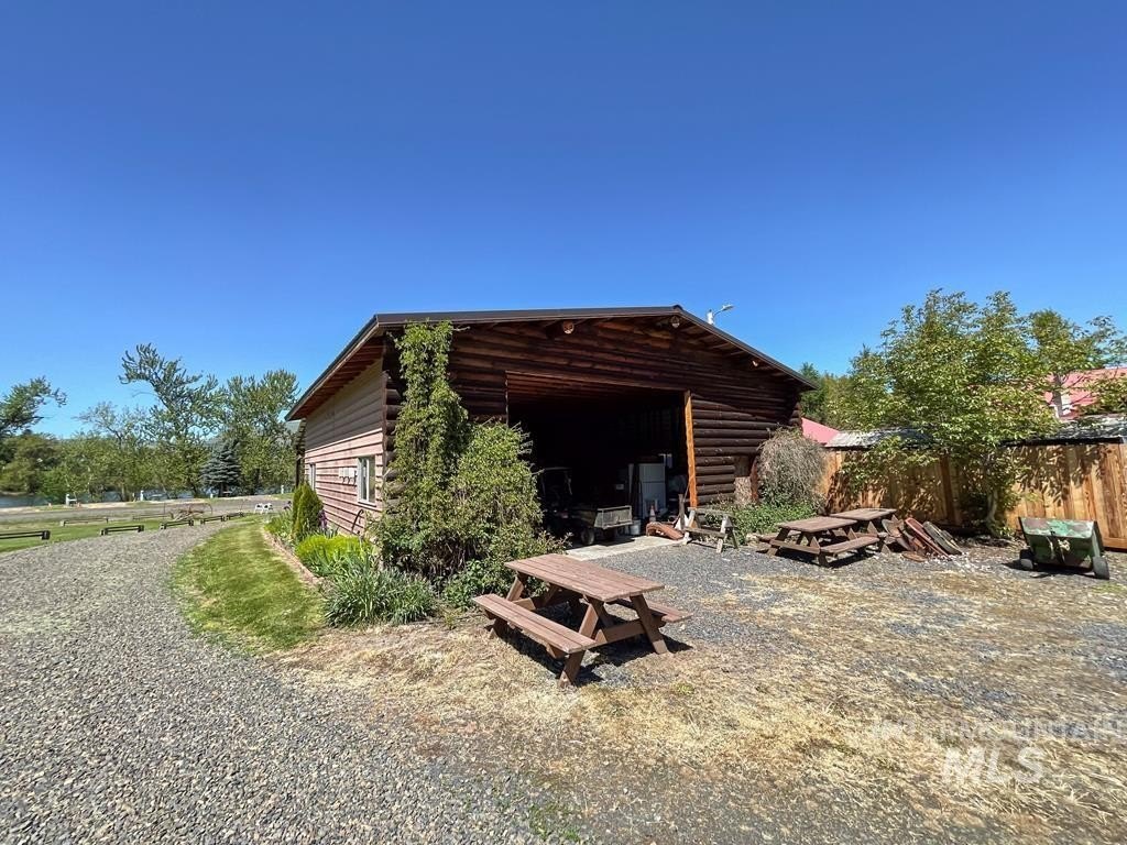 Kamiah, Idaho, 83536, United States, 3 Bedrooms Bedrooms, ,2 BathroomsBathrooms,Residential,For Sale,1765627