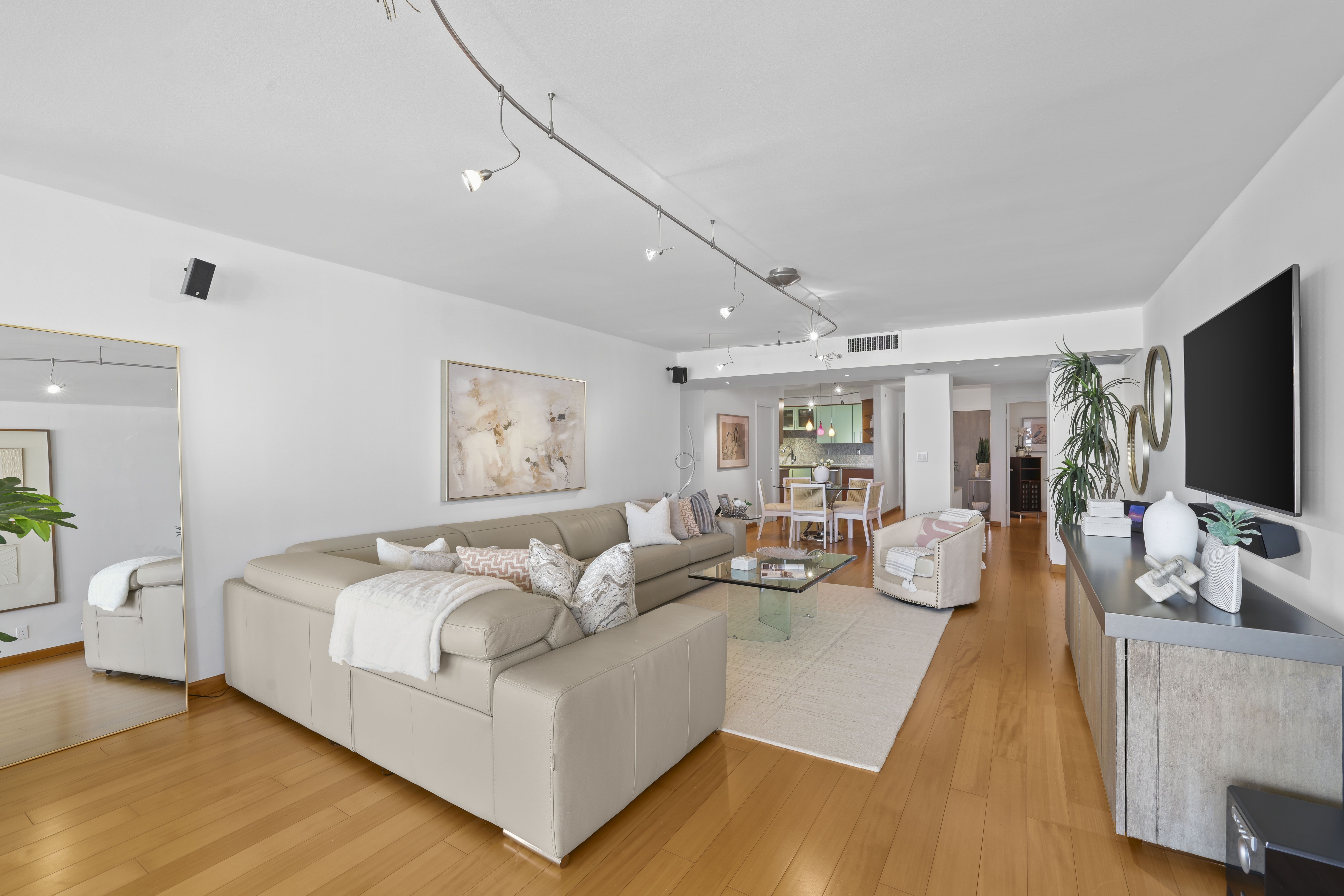  1155 Hillsboro Mile, Hillsboro Beach, FL, 33062 - 物件實景