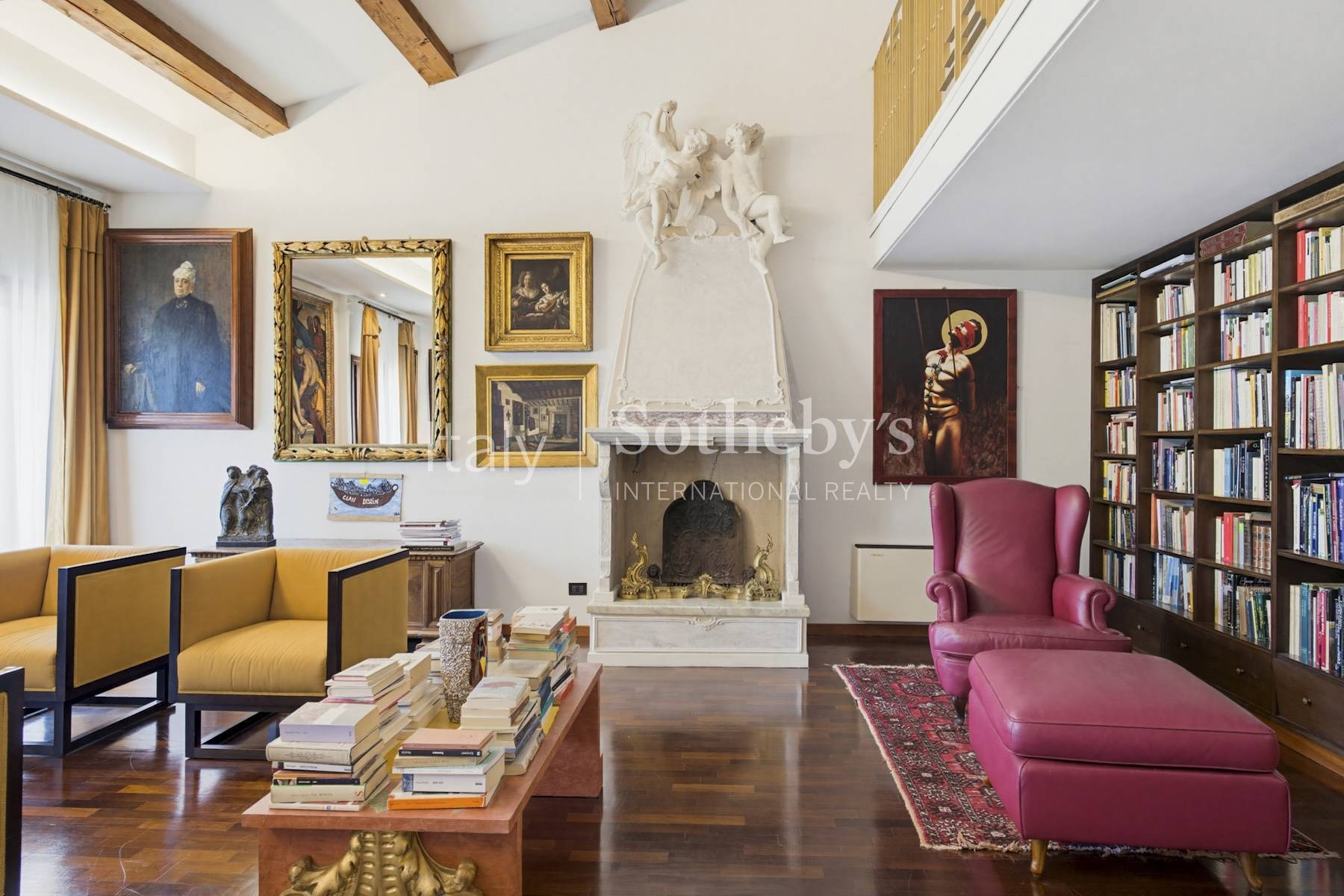  Restored country villa with an Italianstyle garden - 物件實景
