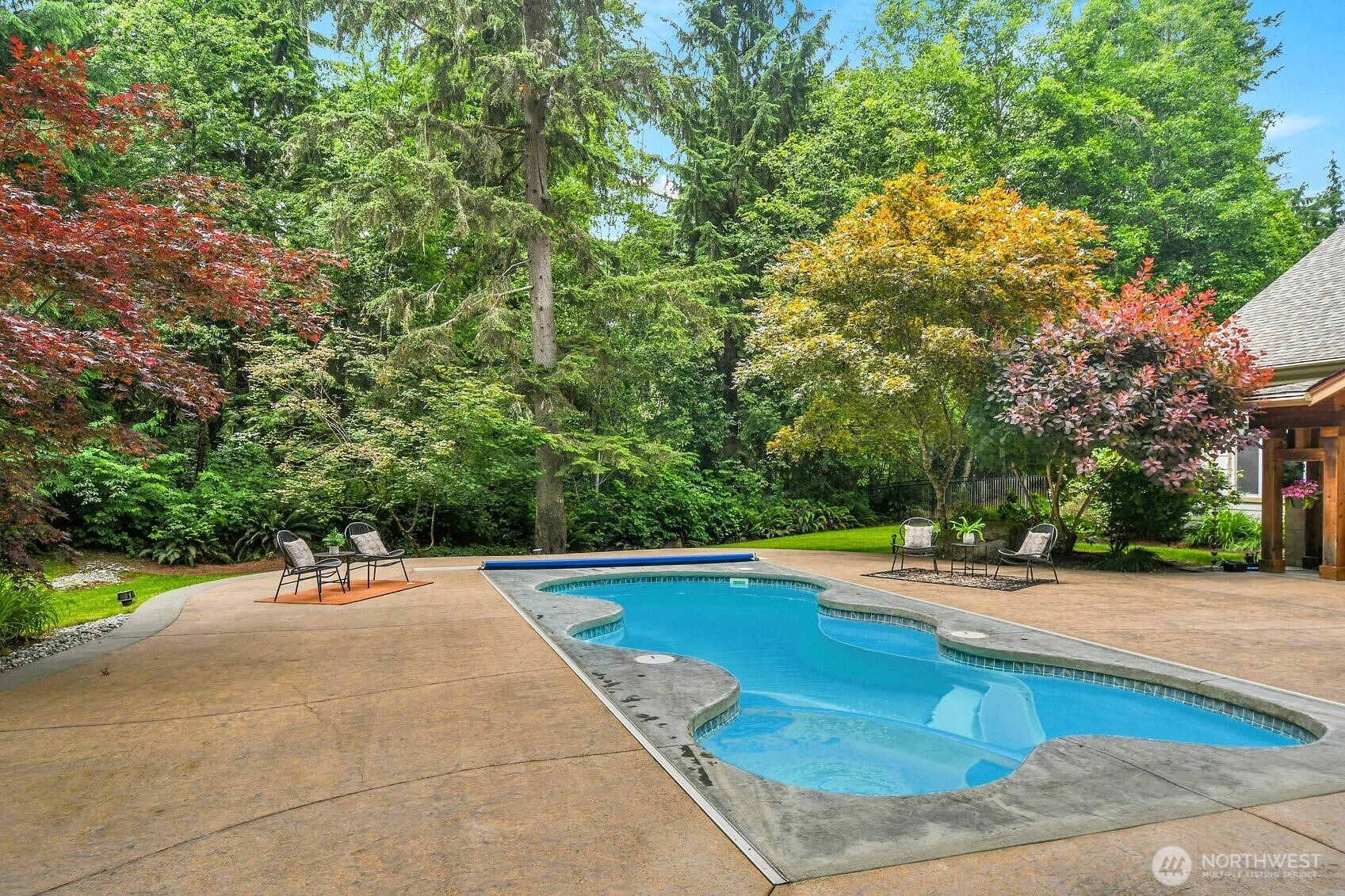 Carnation, Washington, 98014, United States, 4 Bedrooms Bedrooms, ,3 BathroomsBathrooms,Residential,For Sale,1875013